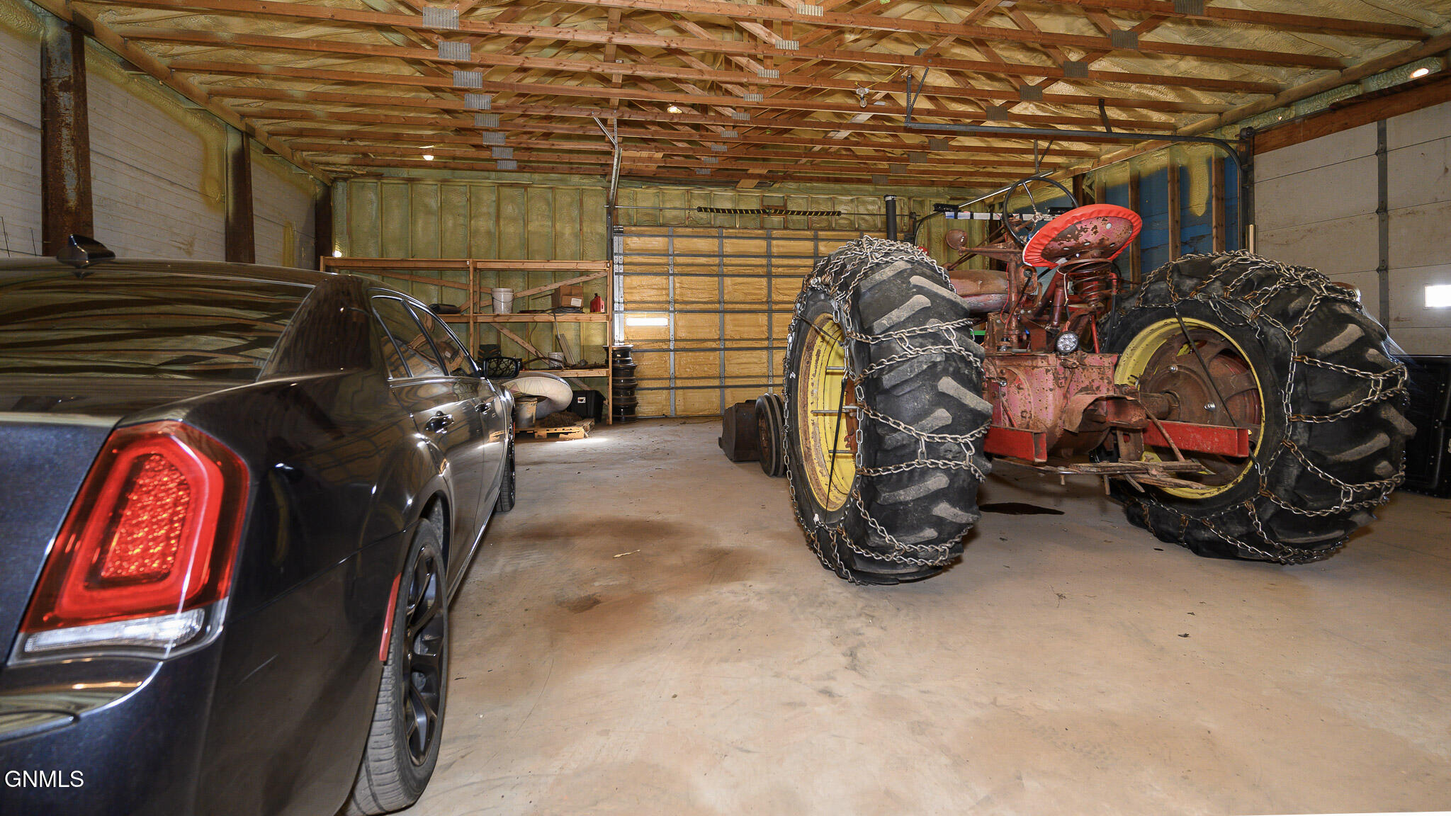 main property photo 19