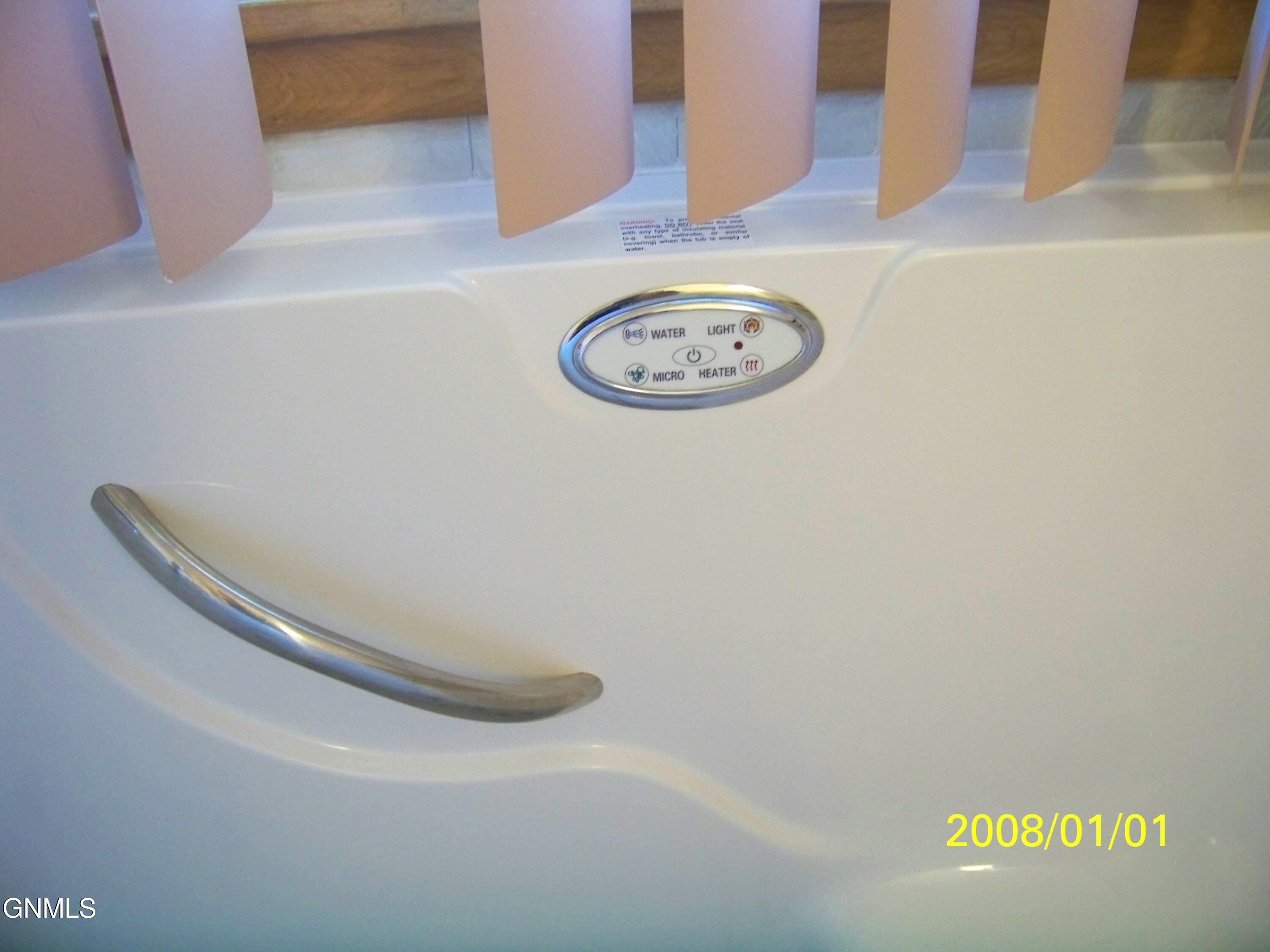 main property photo 14