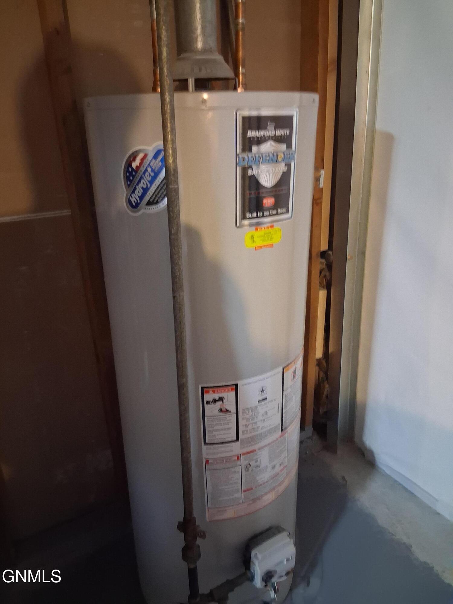 main property photo 54