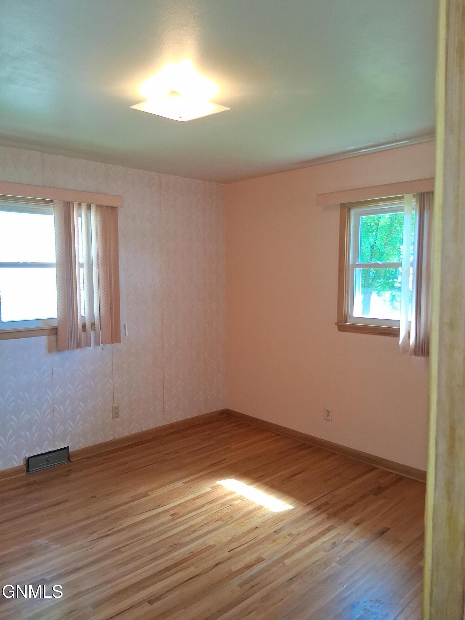 main property photo 67