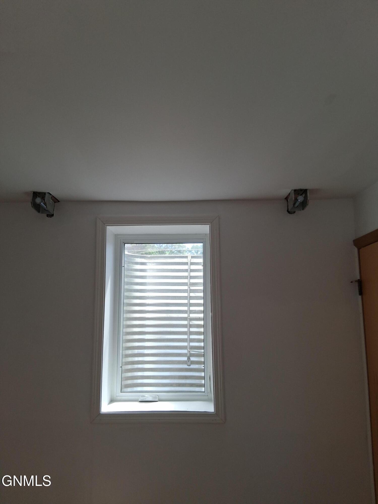 main property photo 71