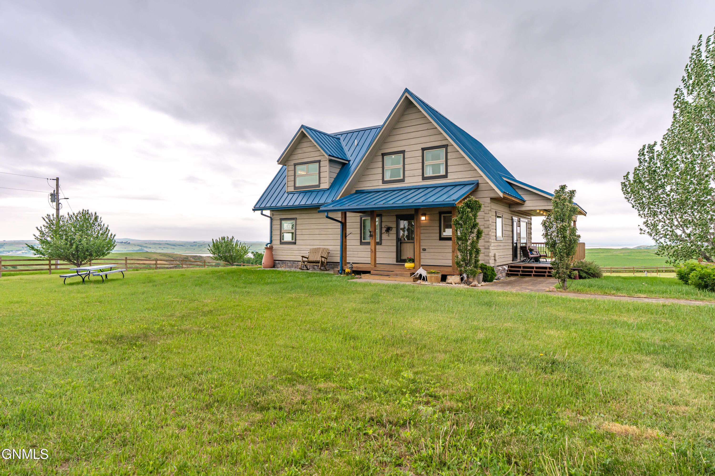 main property photo 102