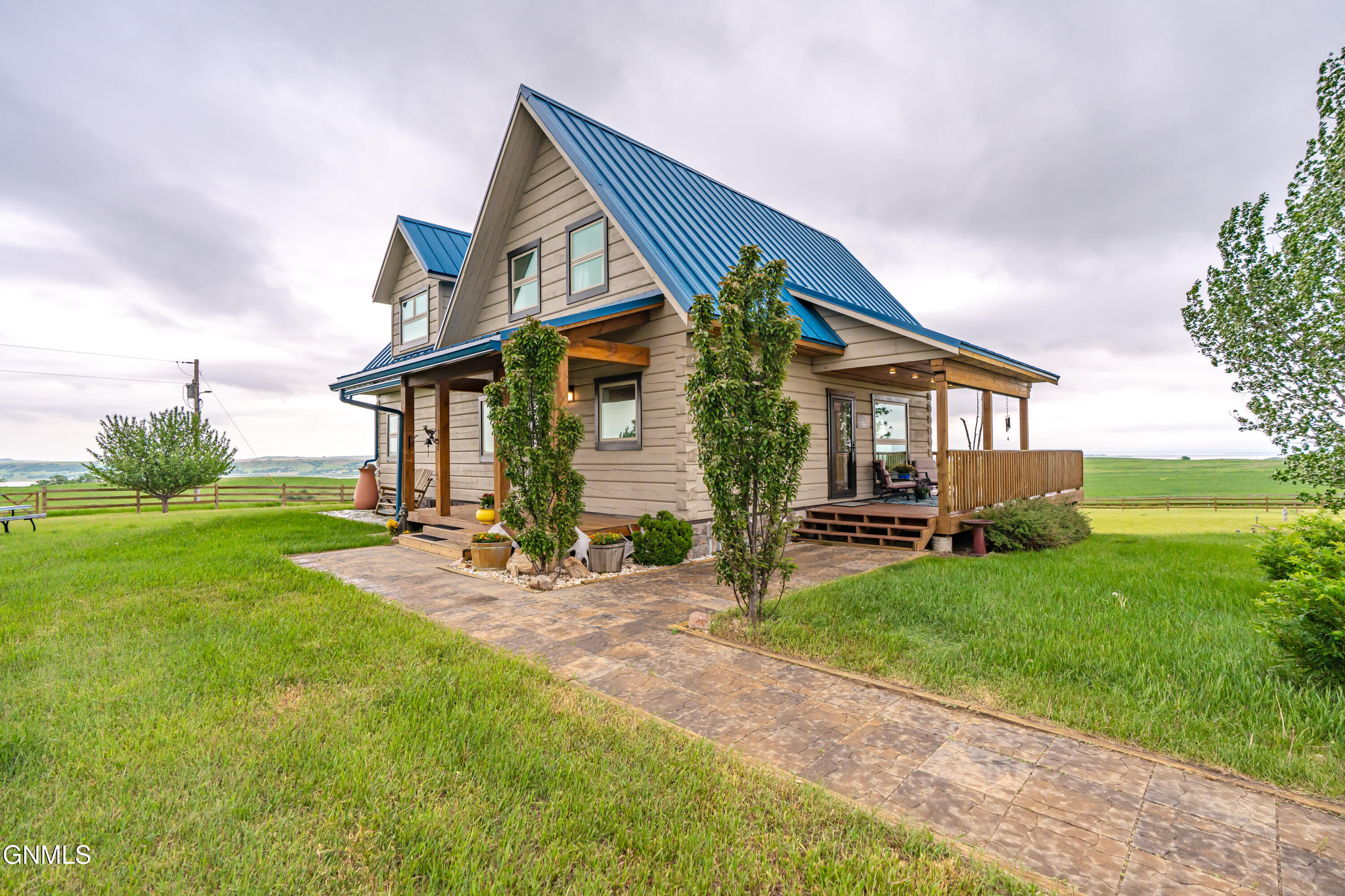 main property photo 104