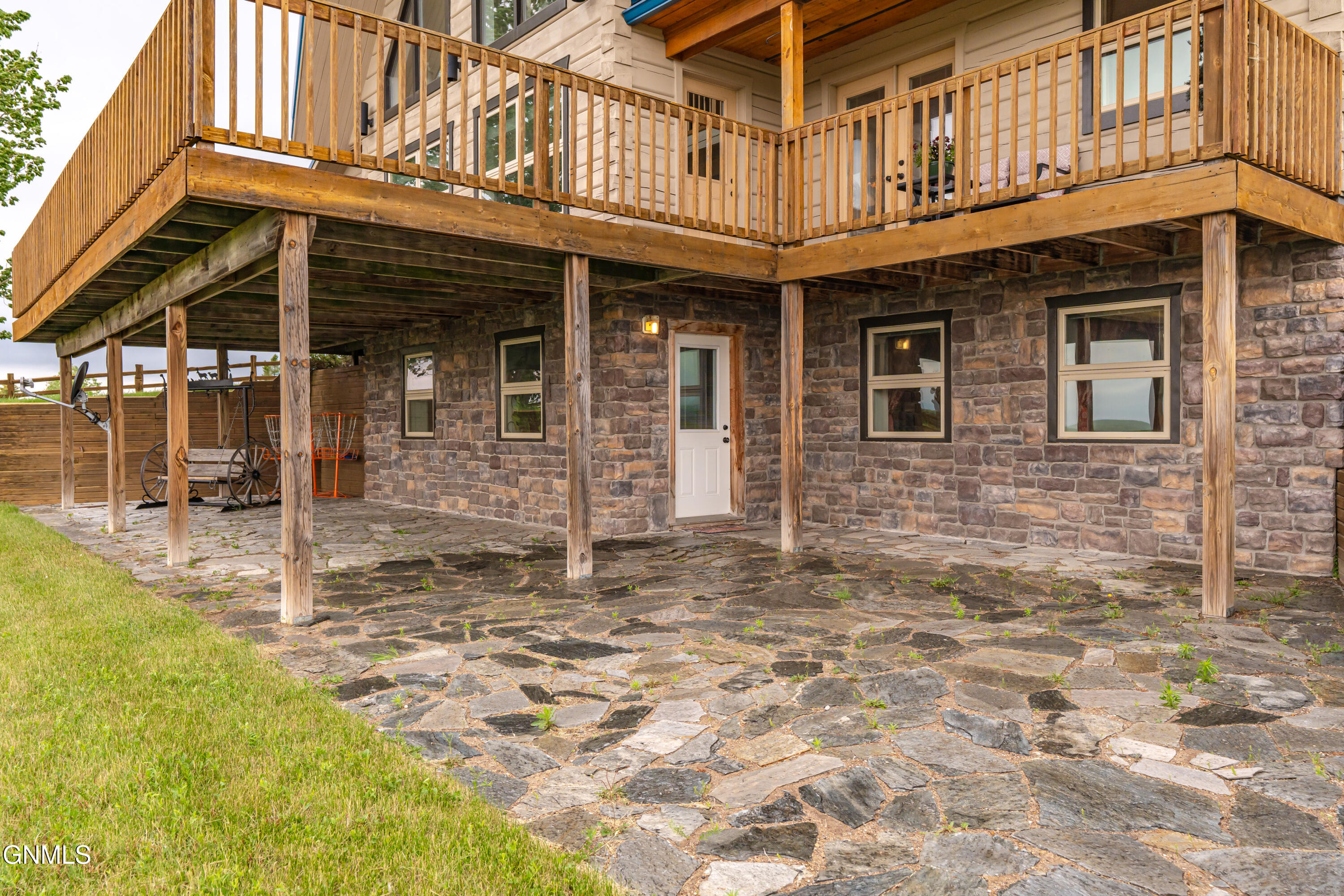 main property photo 107