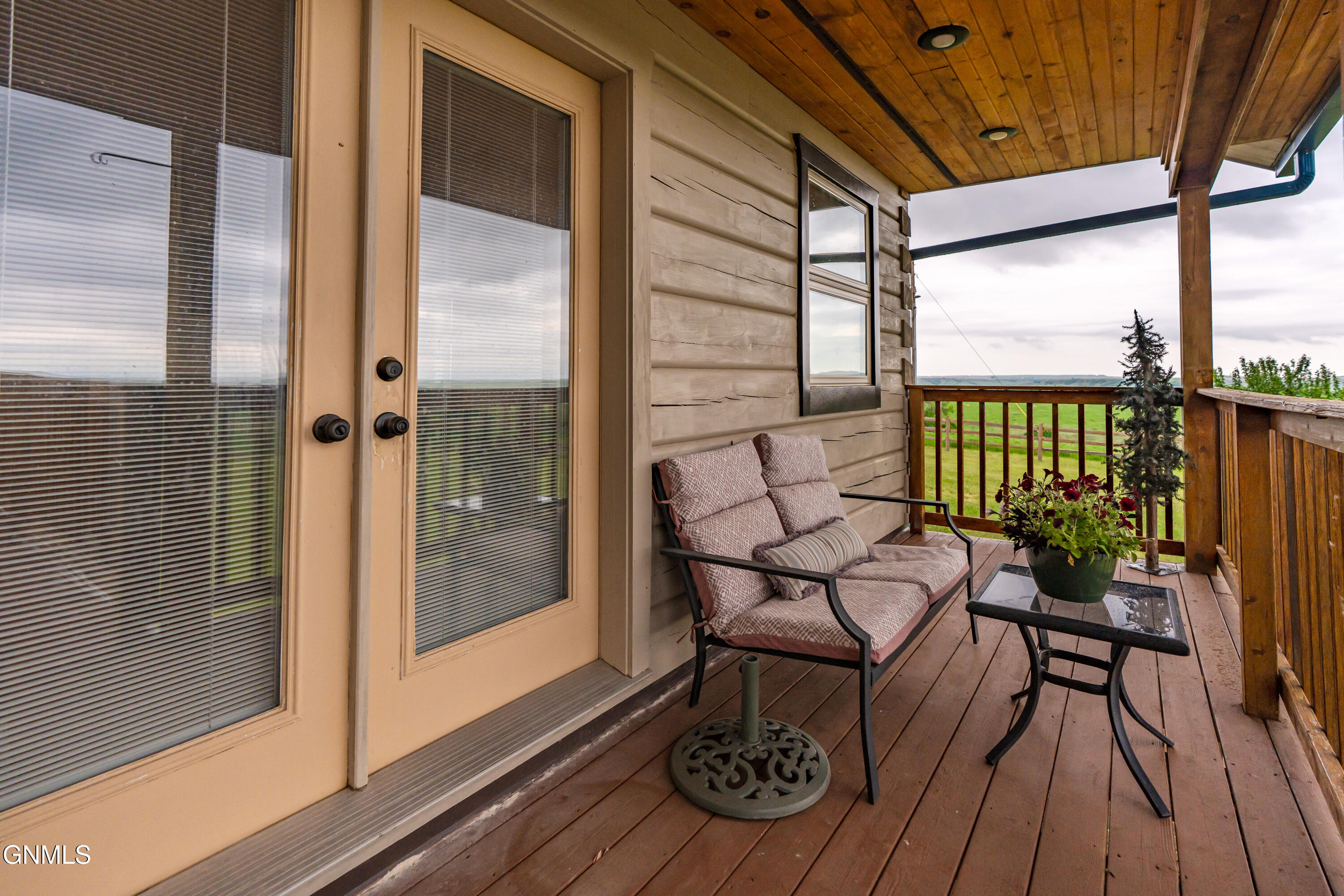 main property photo 98