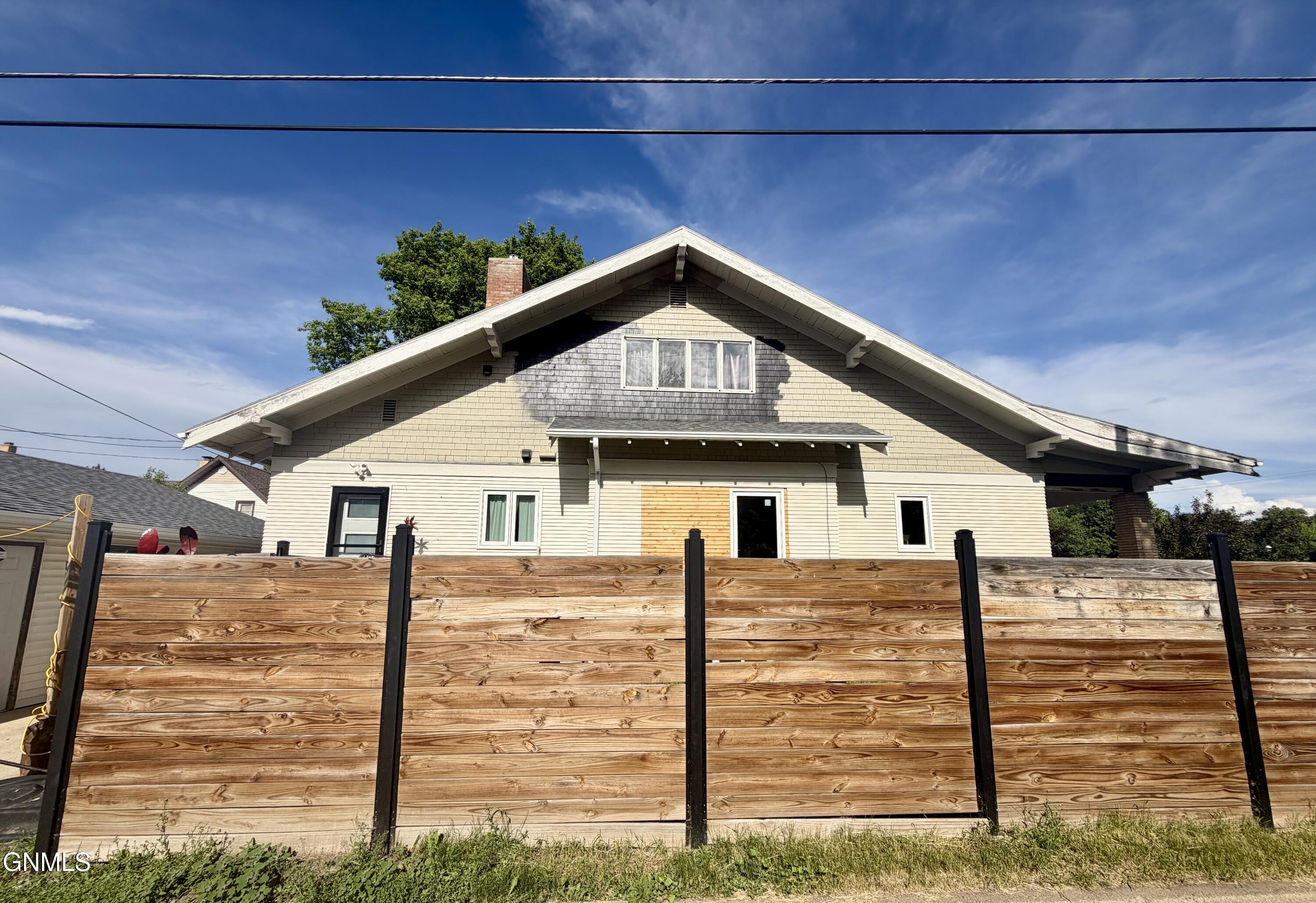 main property photo 64