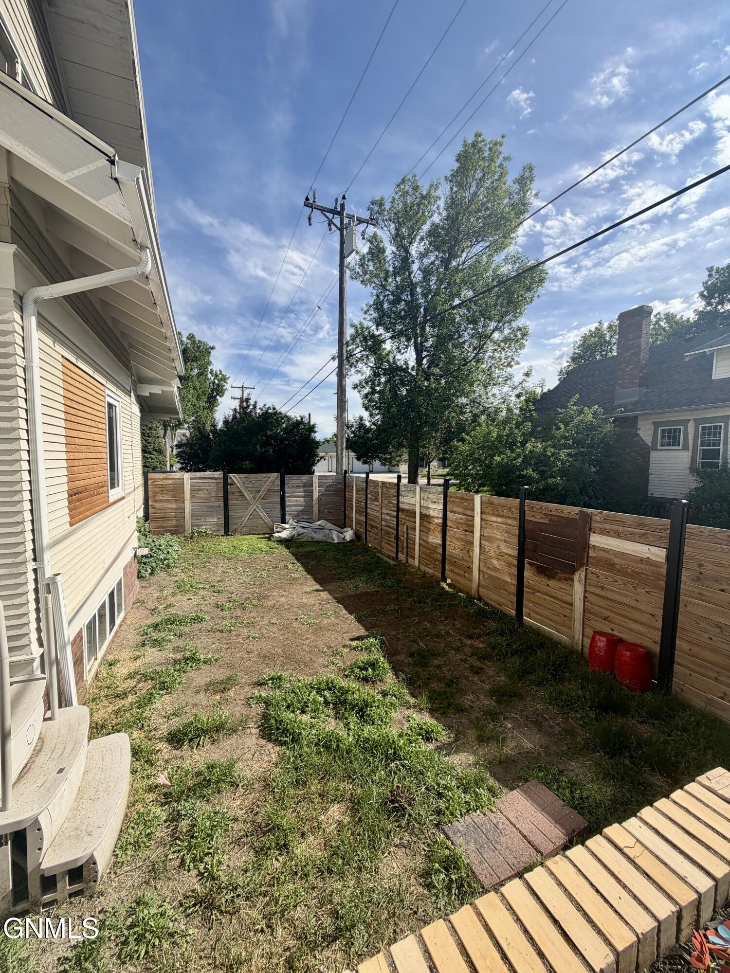 main property photo 65