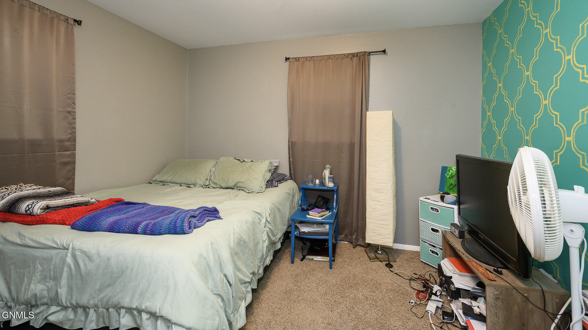 main property photo 10