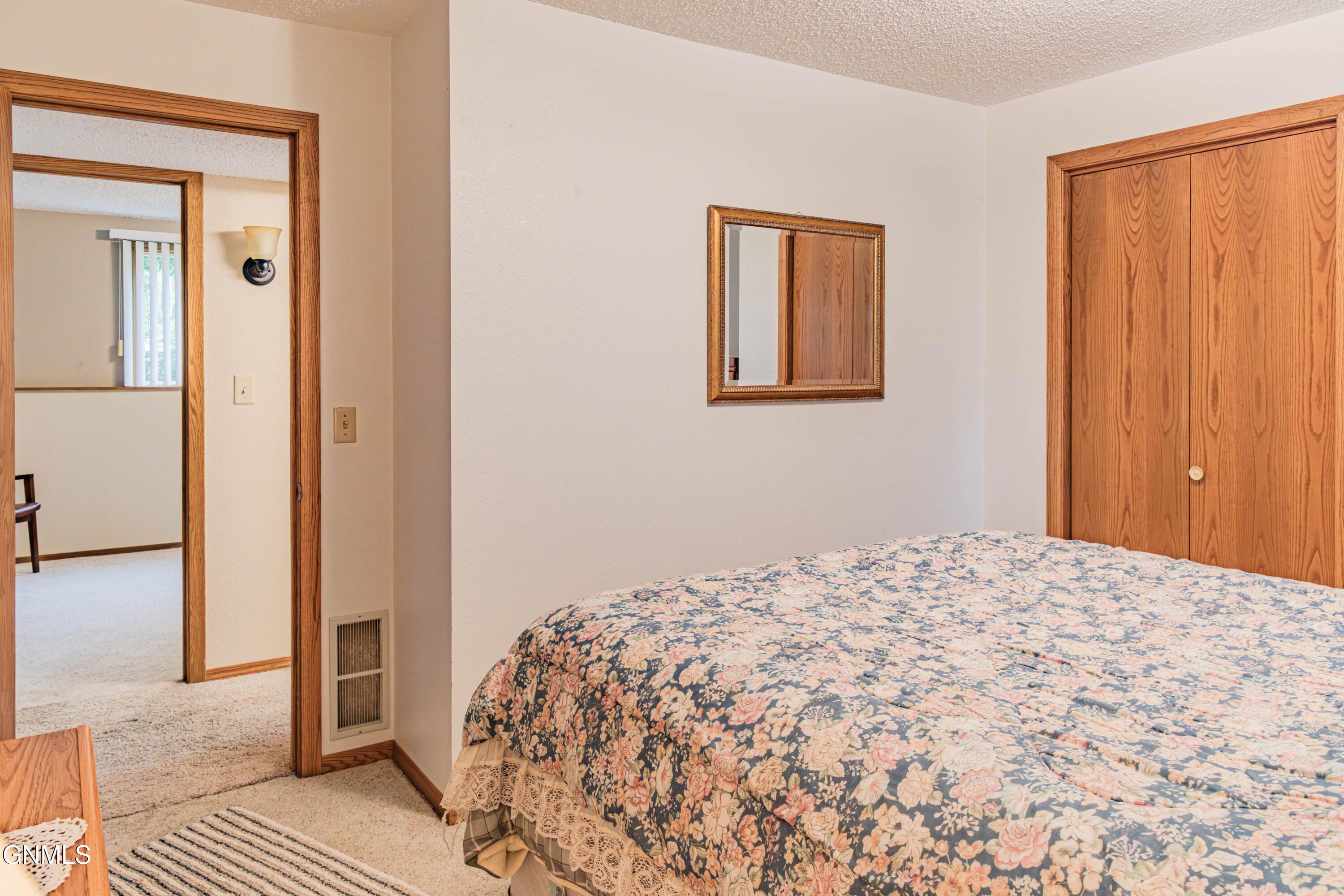 main property photo 61