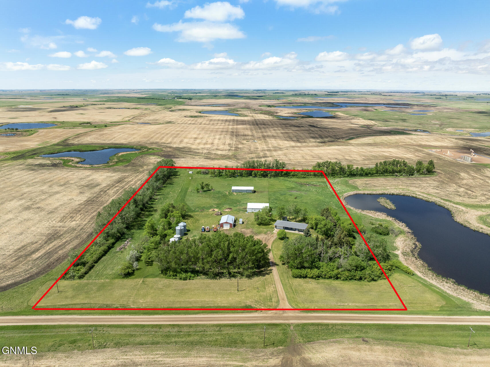 main property photo 49