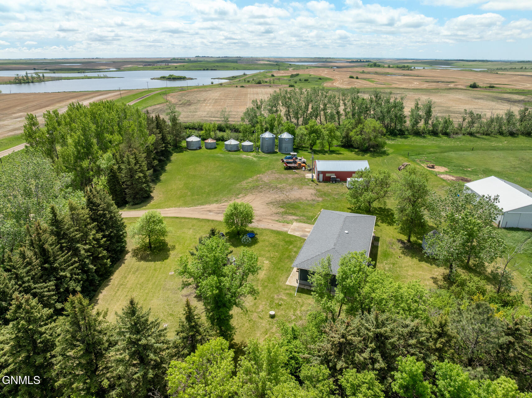 main property photo 52