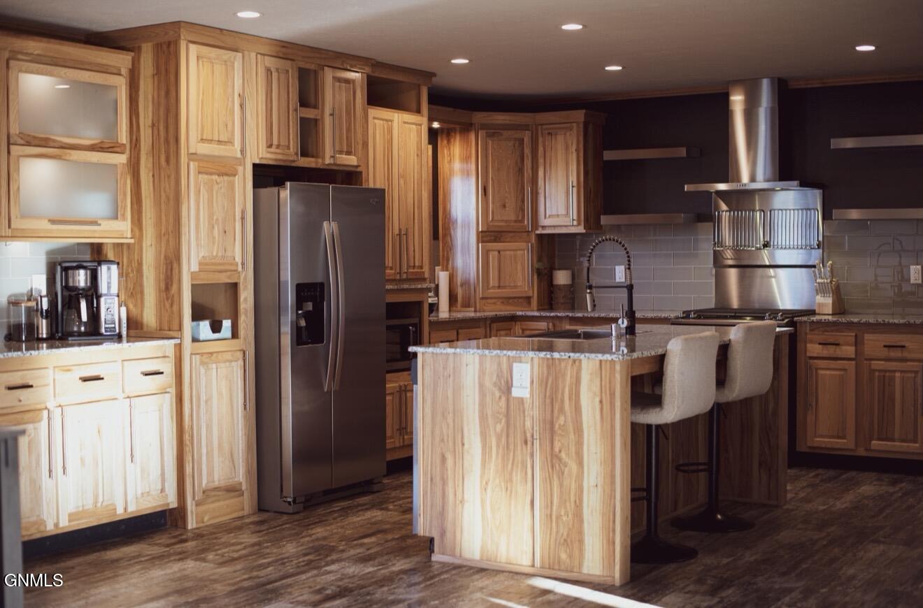 main property photo 5