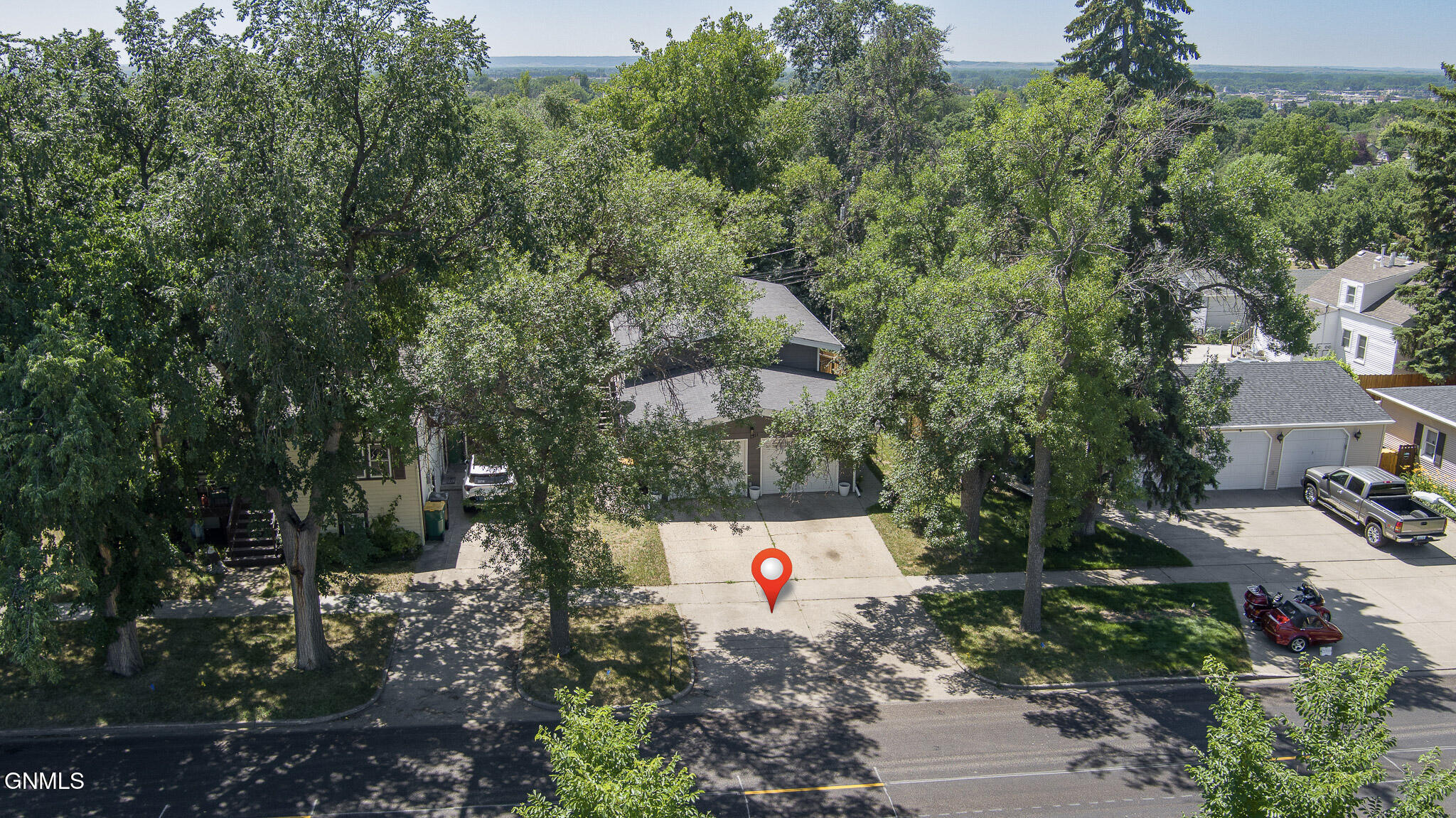 main property photo 26