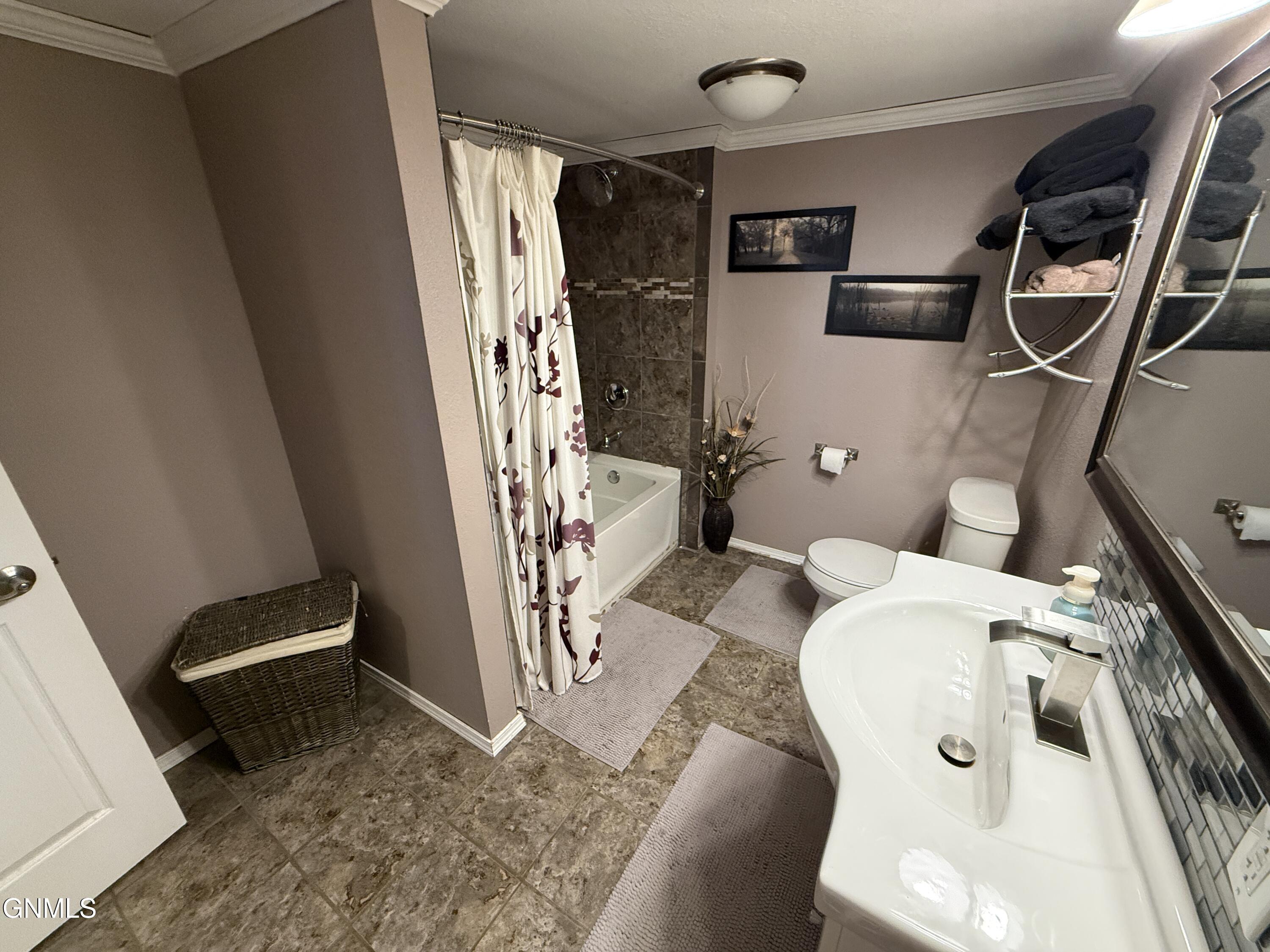 main property photo 44