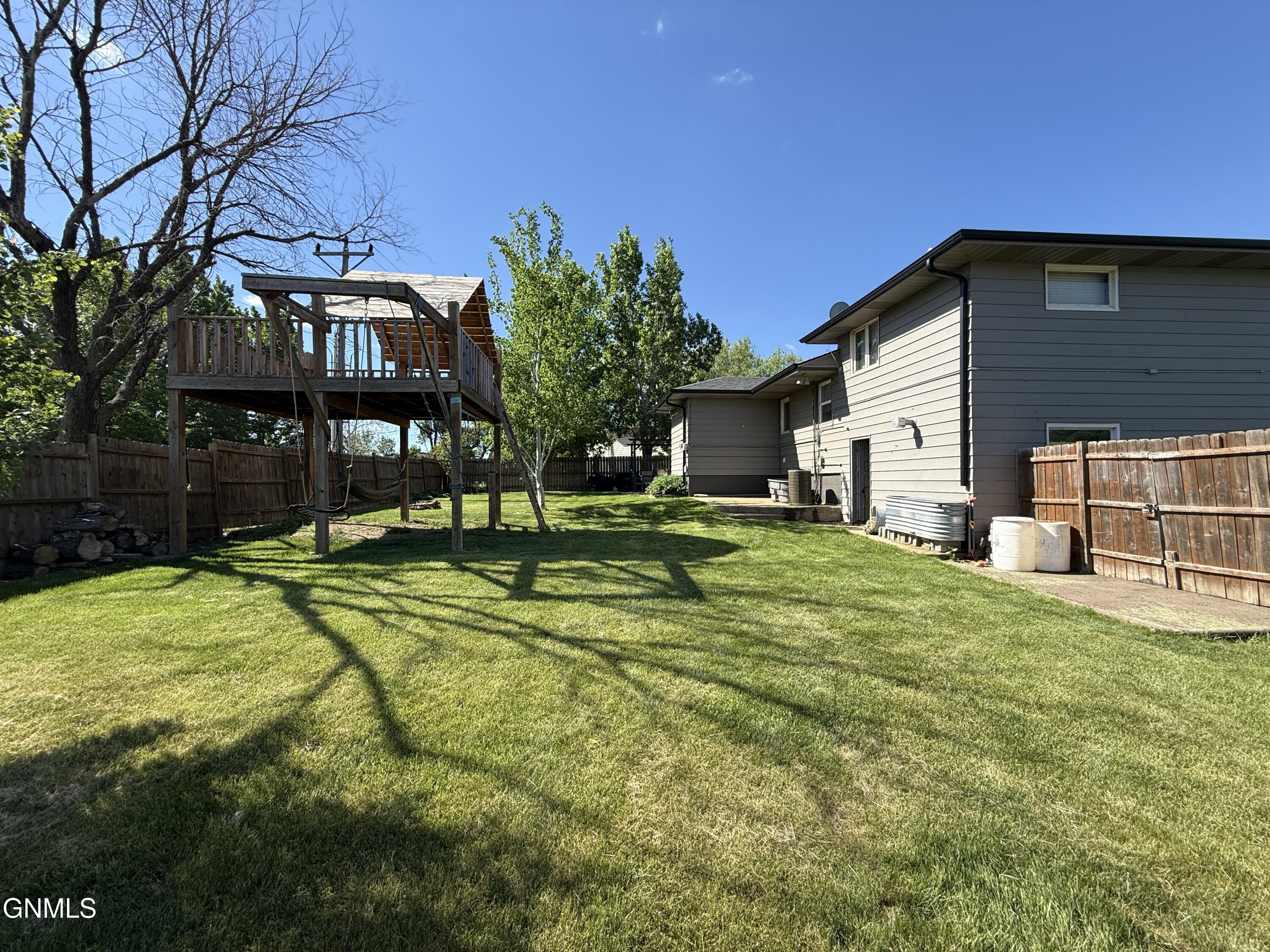 main property photo 62