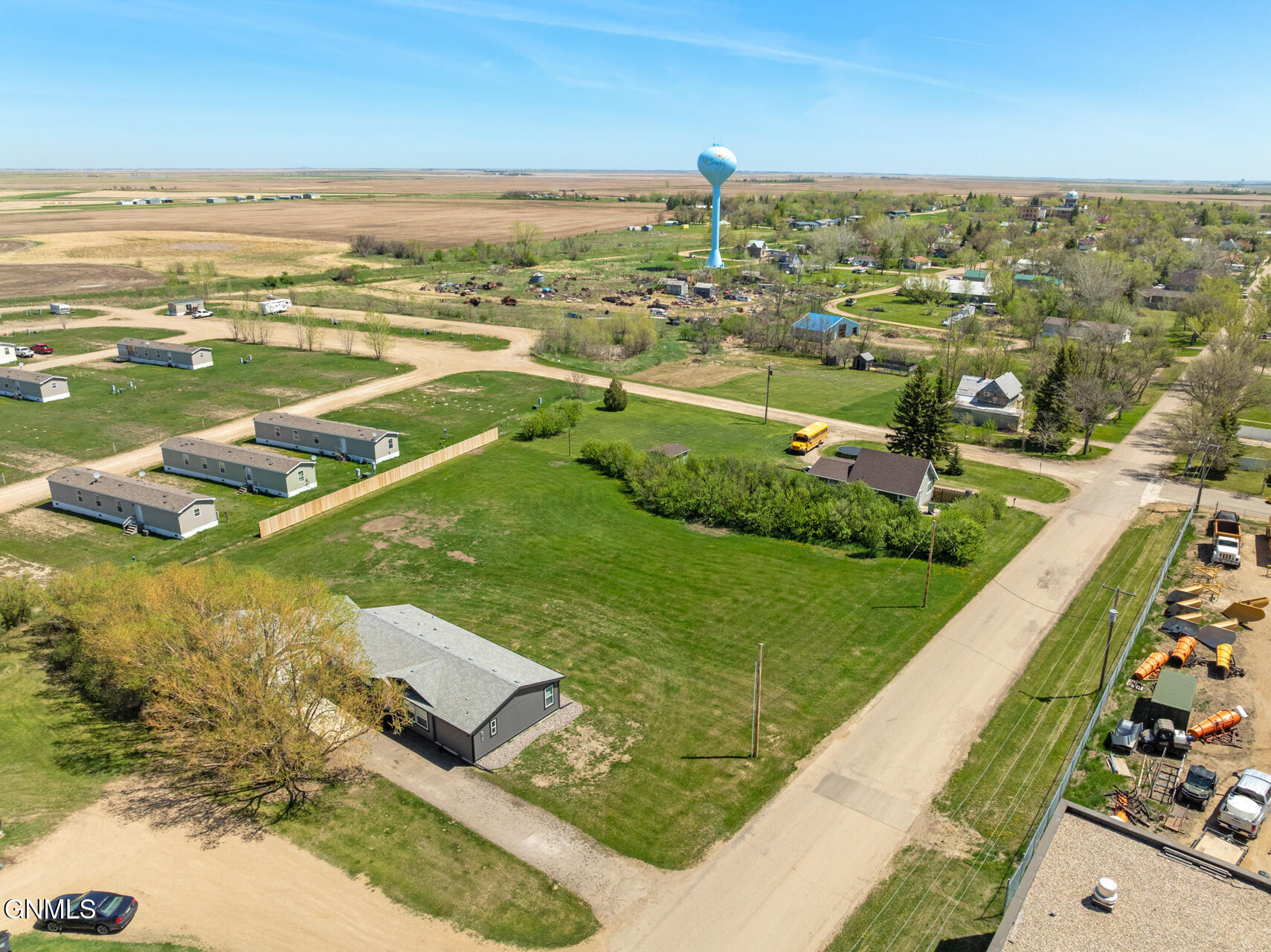 main property photo 3