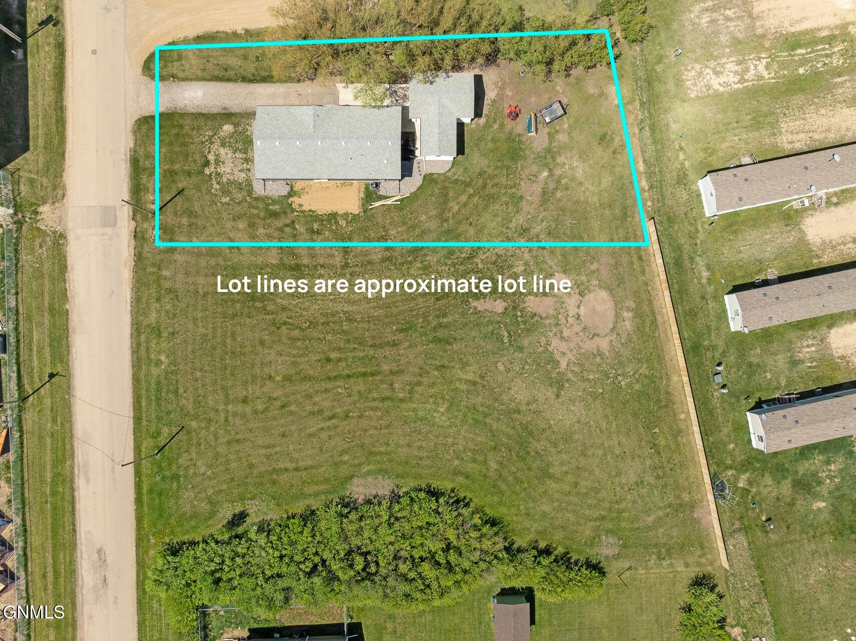 main property photo 5