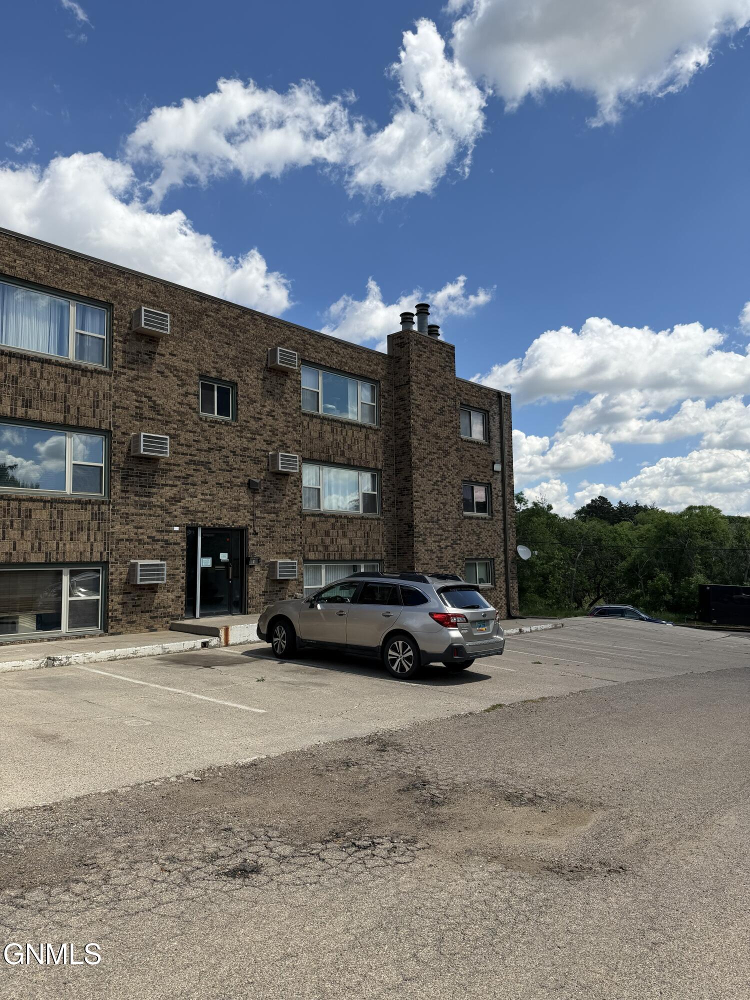 main property photo 46
