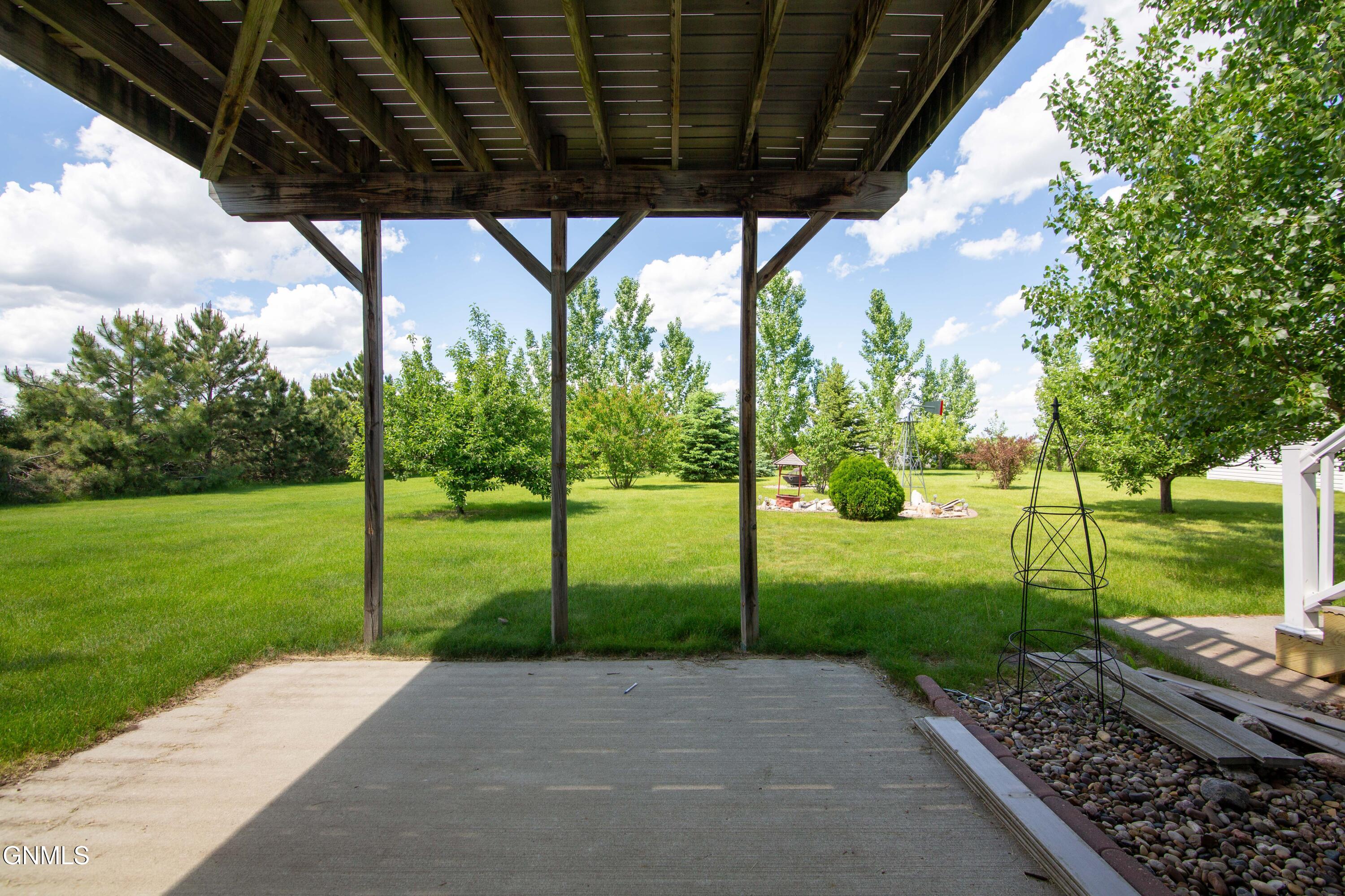 main property photo 51