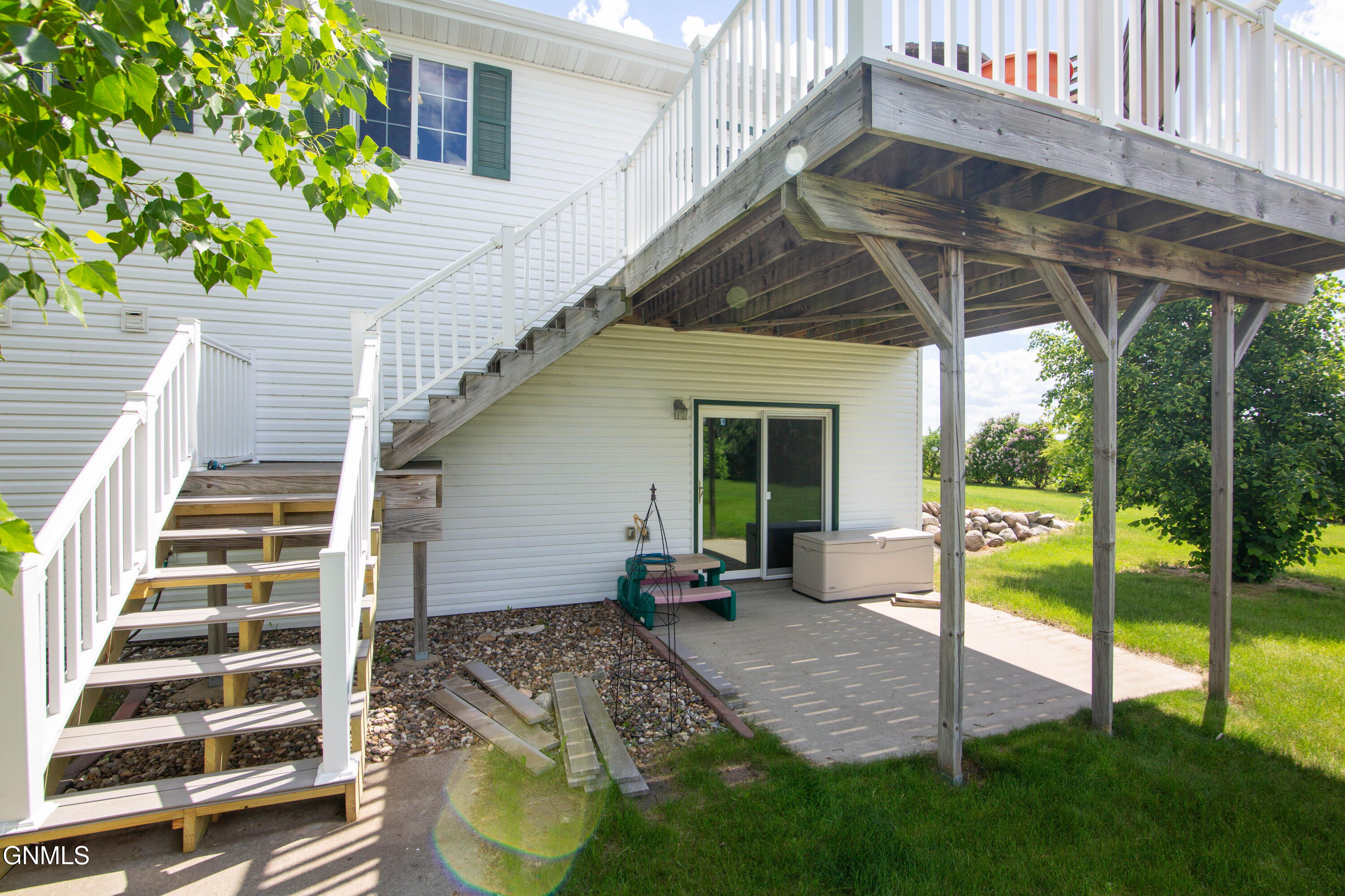 main property photo 56