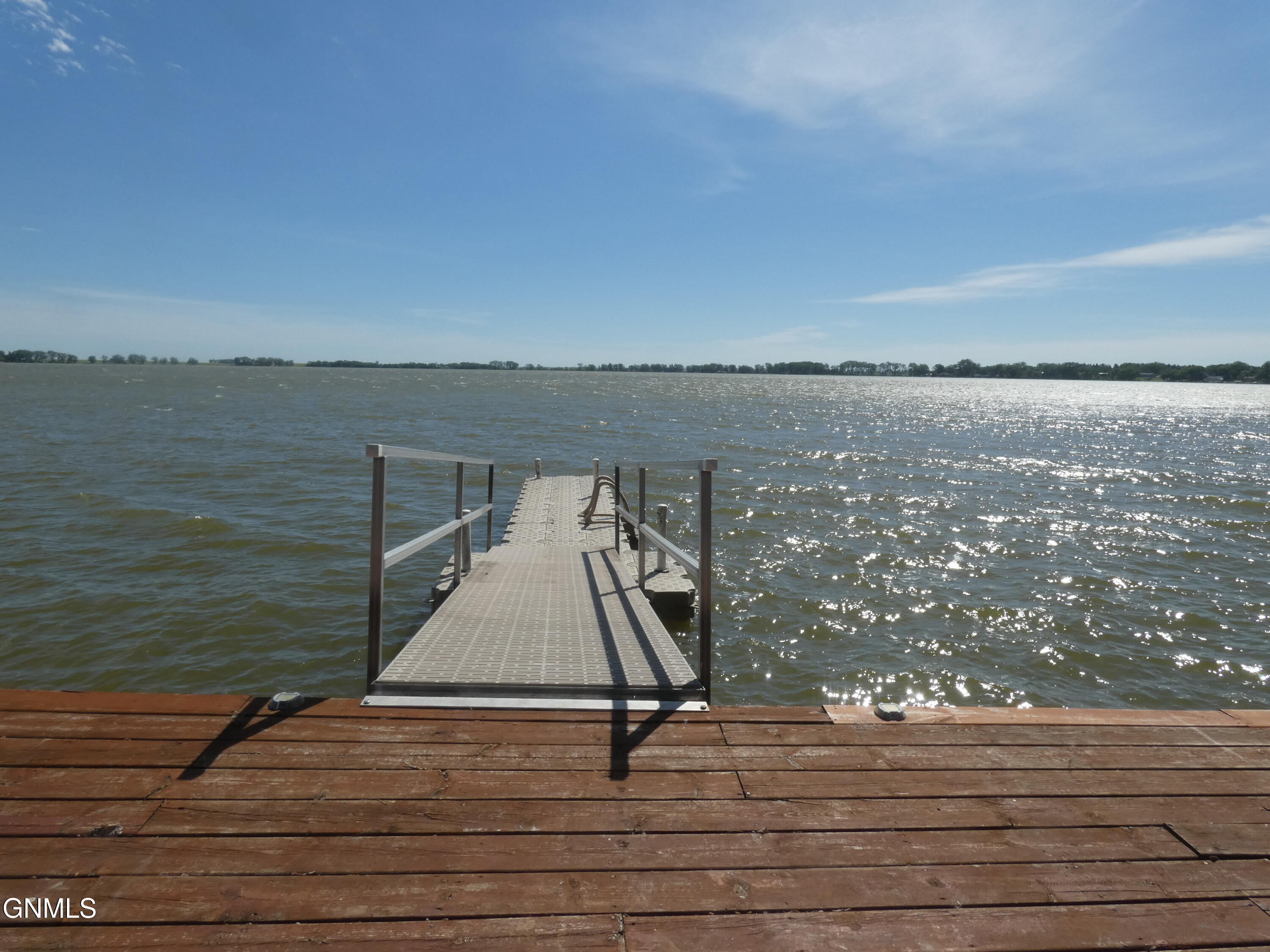 main property photo 22