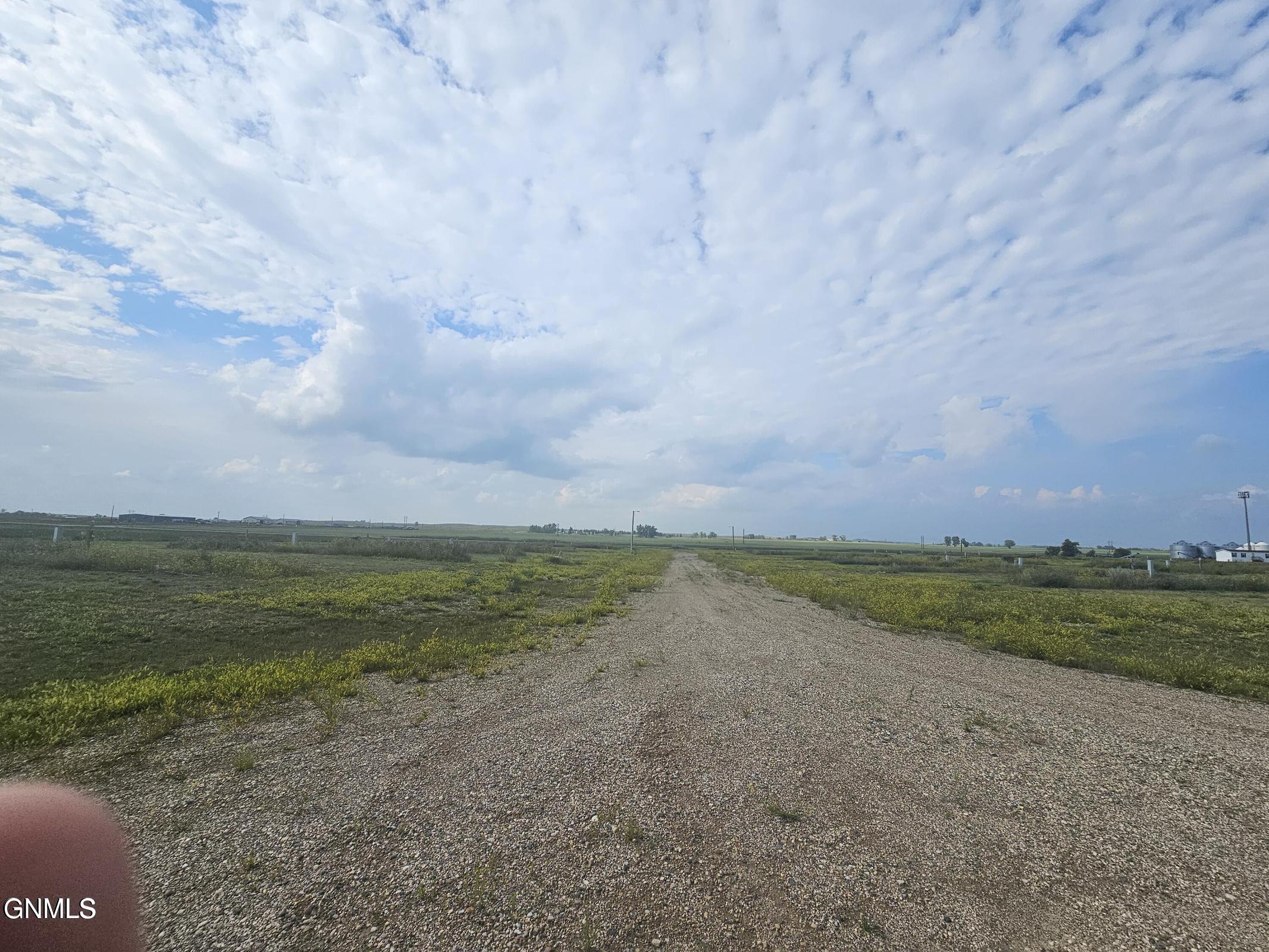 main property photo 5