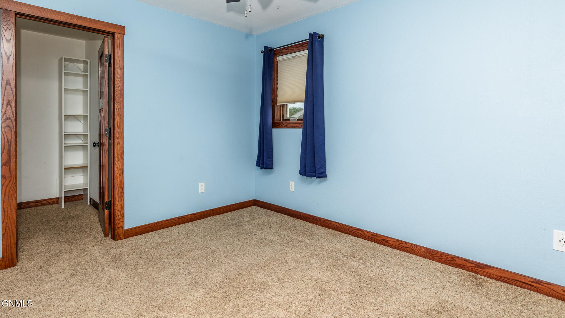 property viewer photo 22