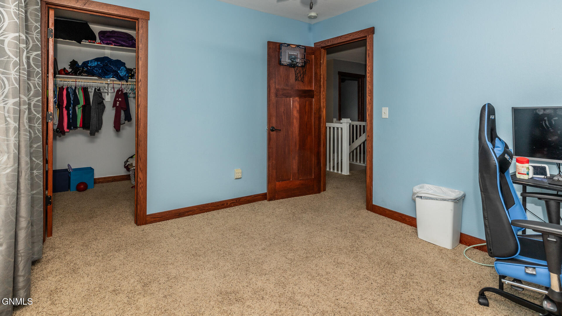 property viewer photo 24