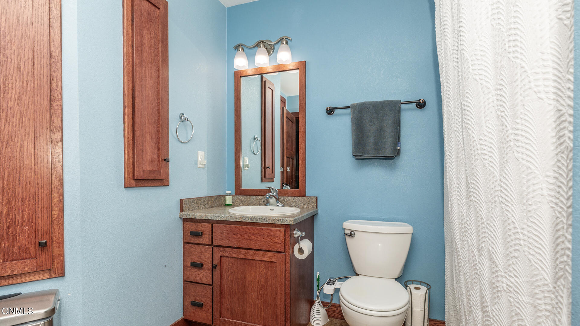 property viewer photo 26