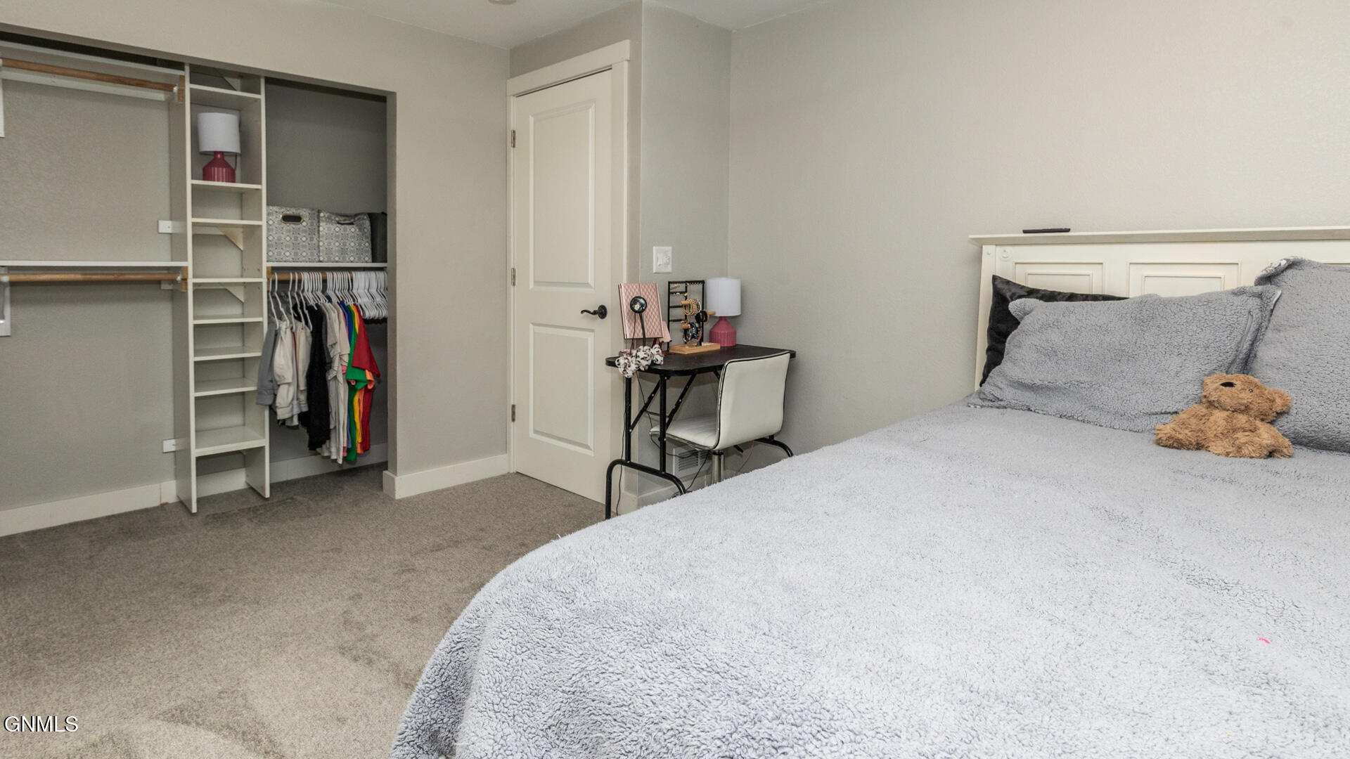 property viewer photo 30