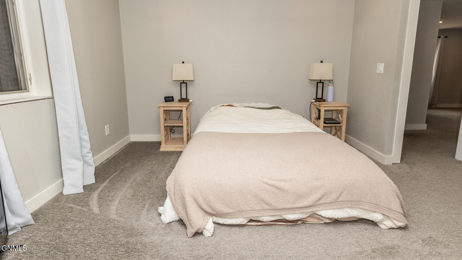 property viewer photo 32