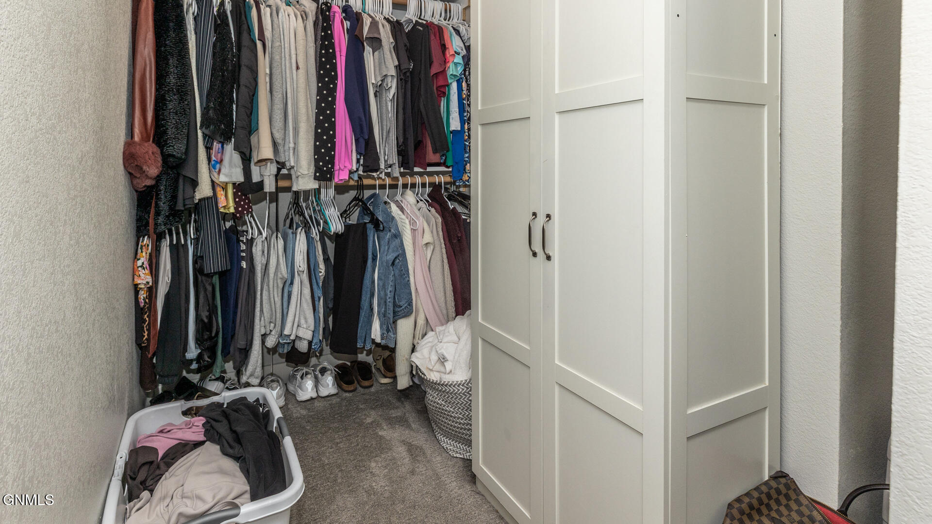 property viewer photo 34