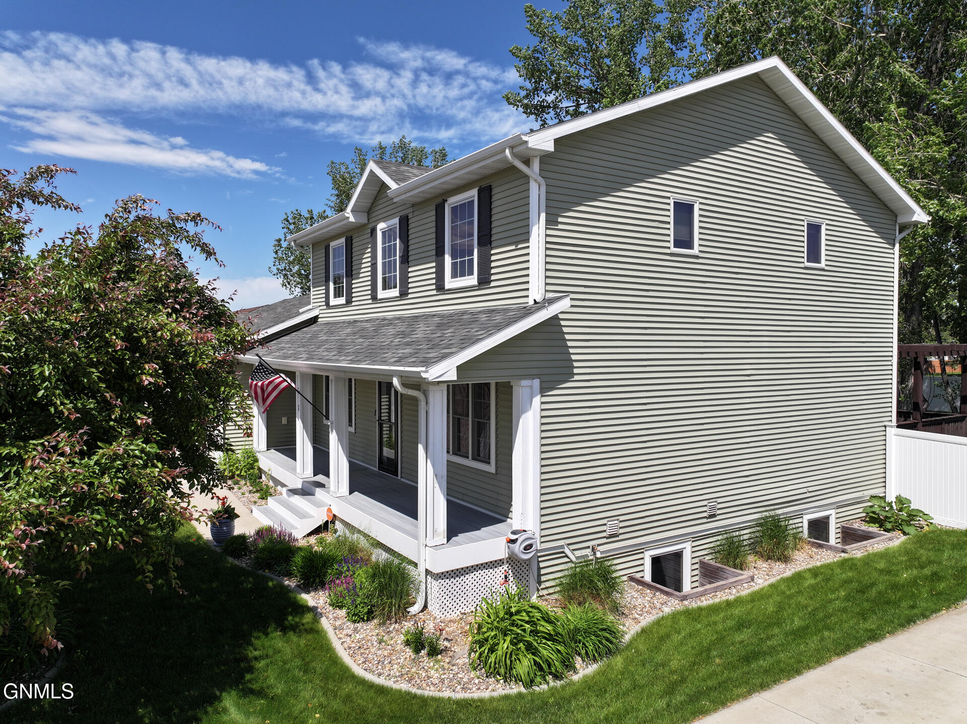 property viewer photo 46