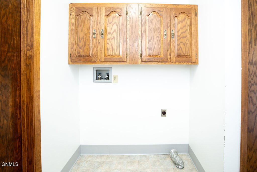 property viewer photo 35