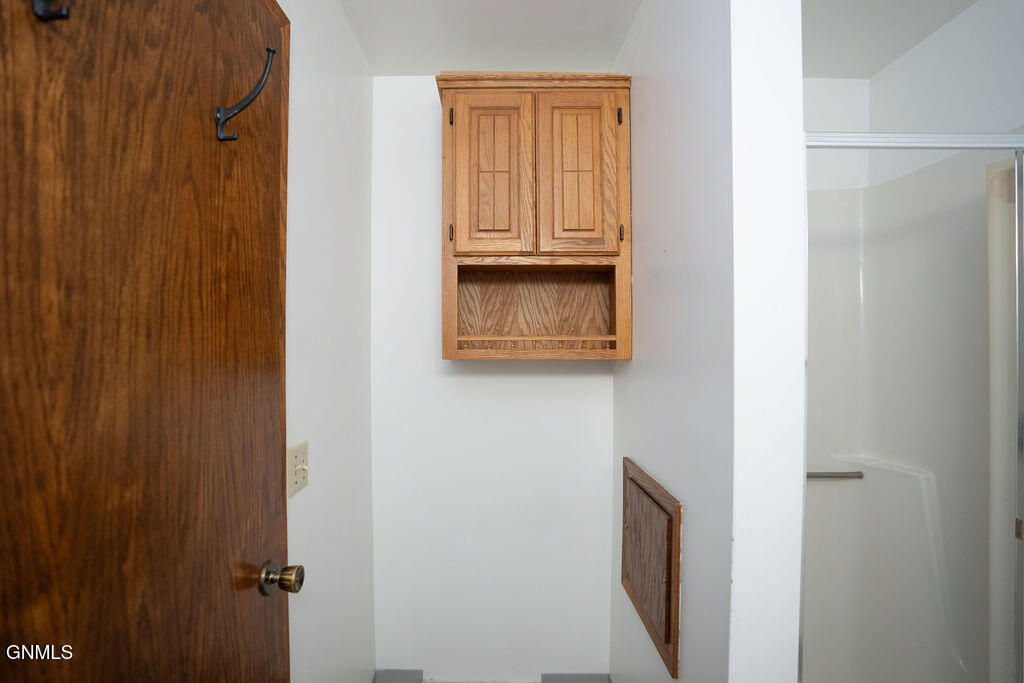 property viewer photo 38