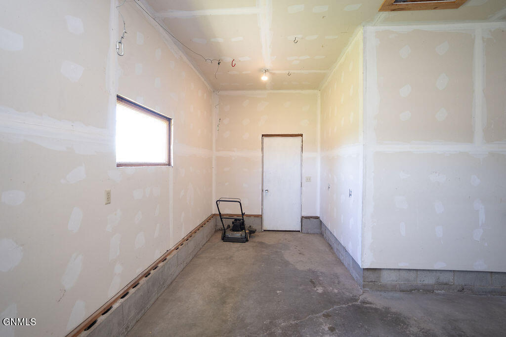 property viewer photo 39