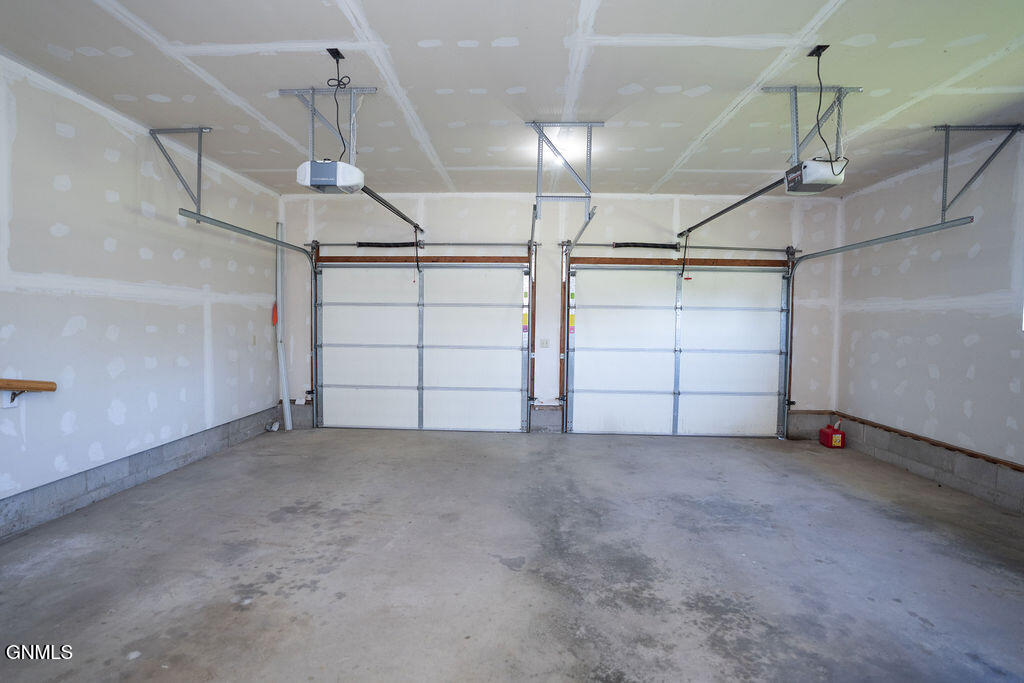 property viewer photo 41