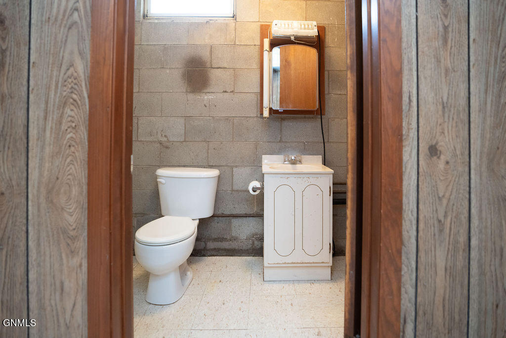property viewer photo 47
