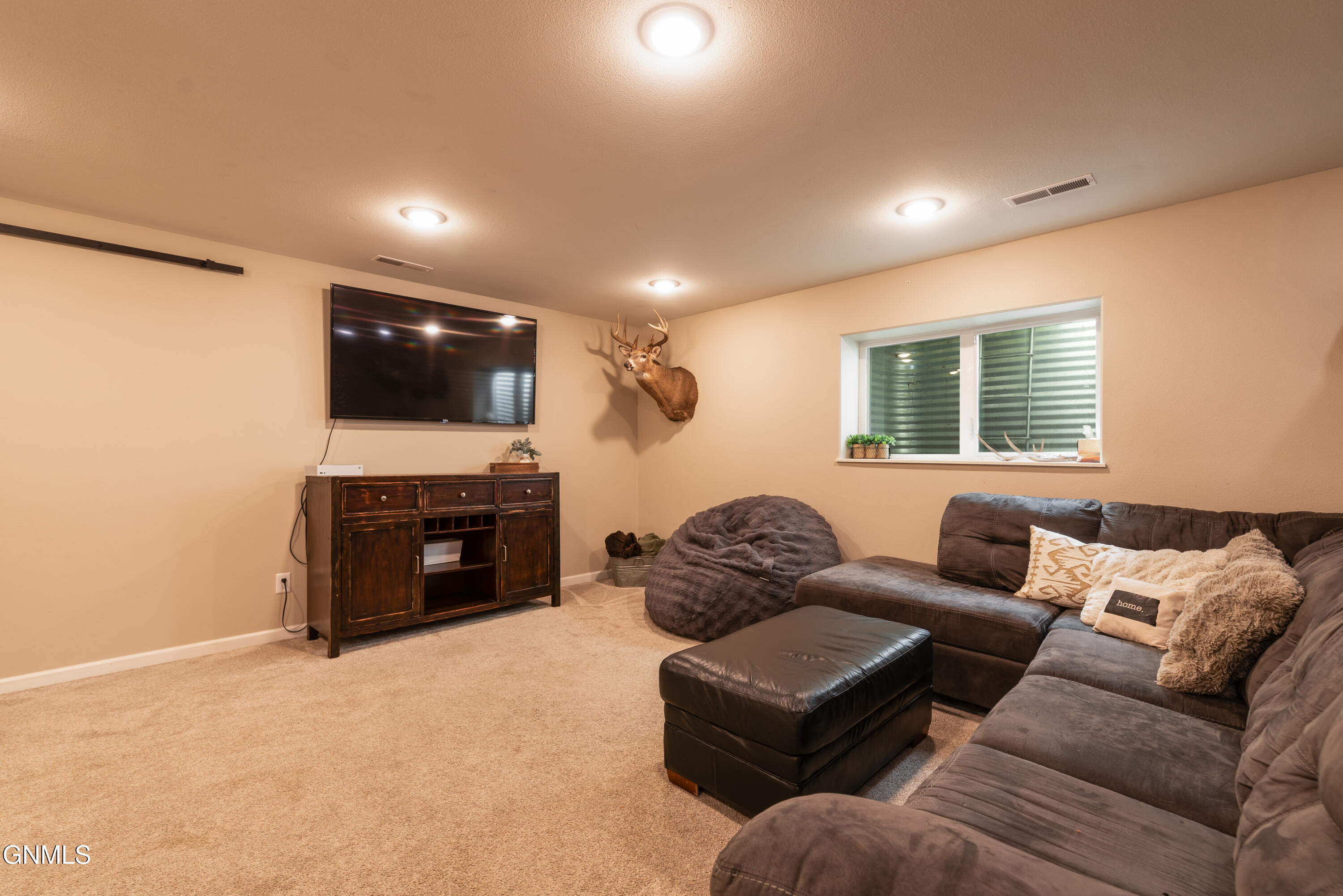 property viewer photo 21