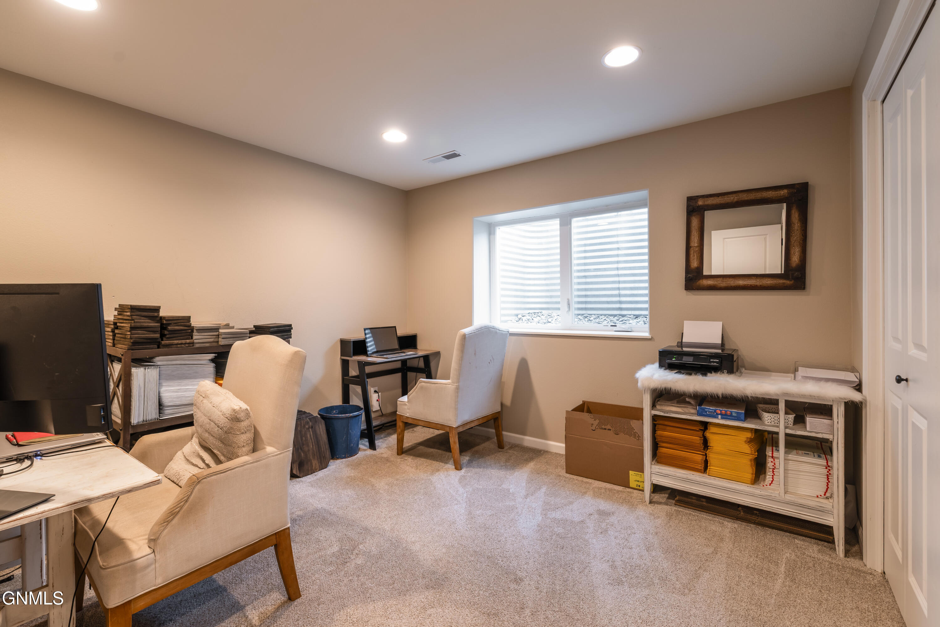 property viewer photo 24