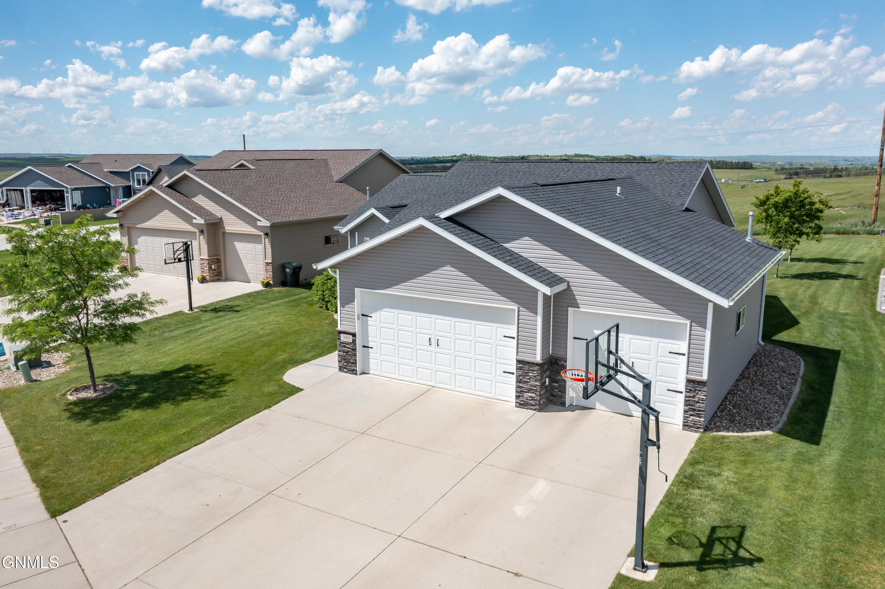 property viewer photo 32
