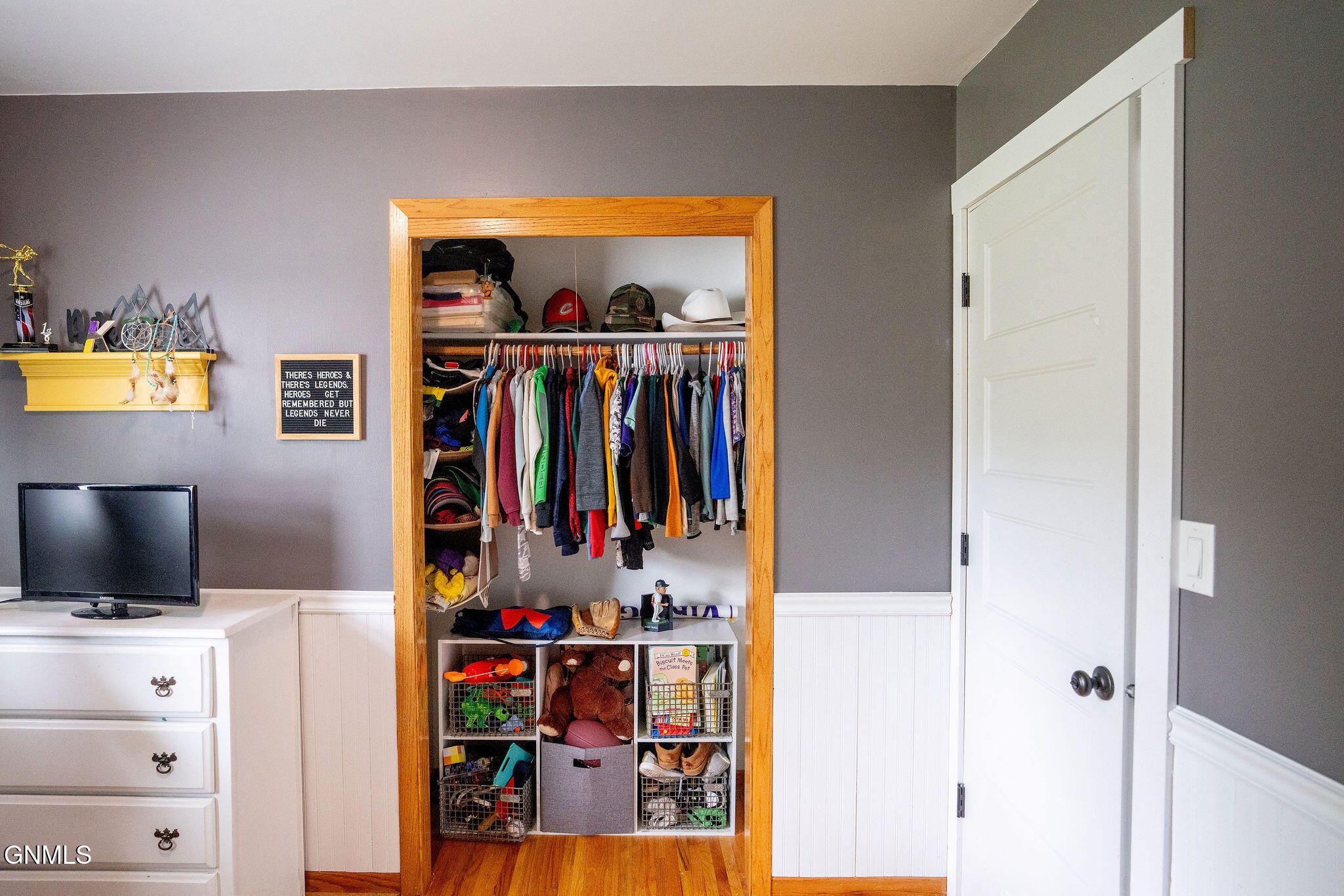 main property photo 47