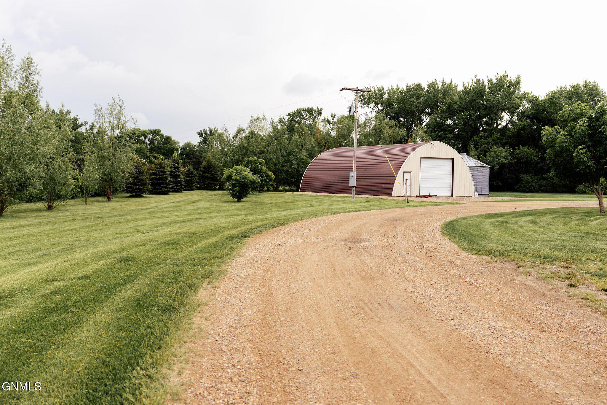 main property photo 70