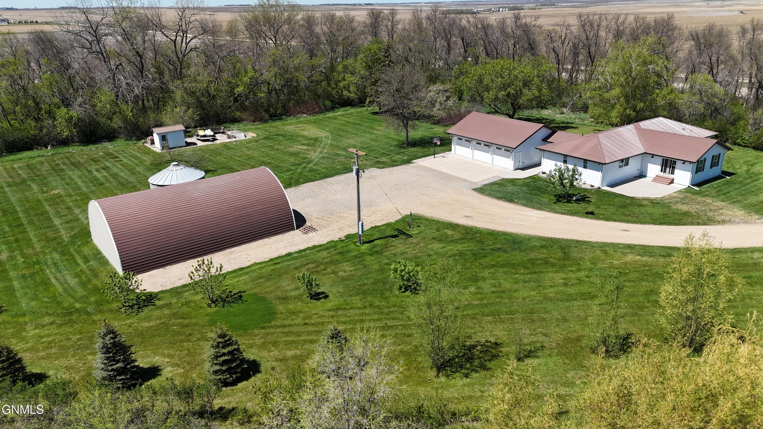 main property photo 84