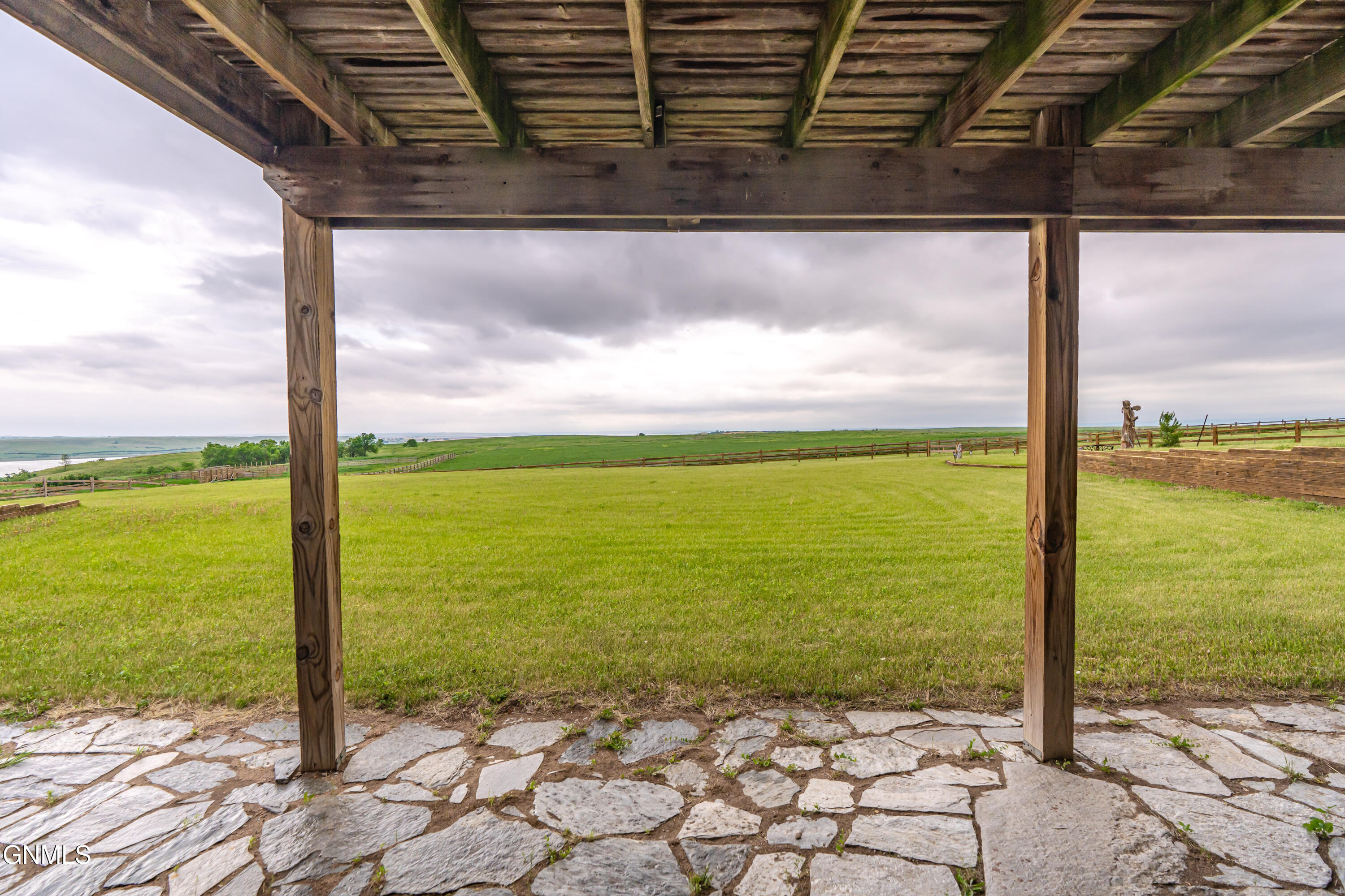 main property photo 110