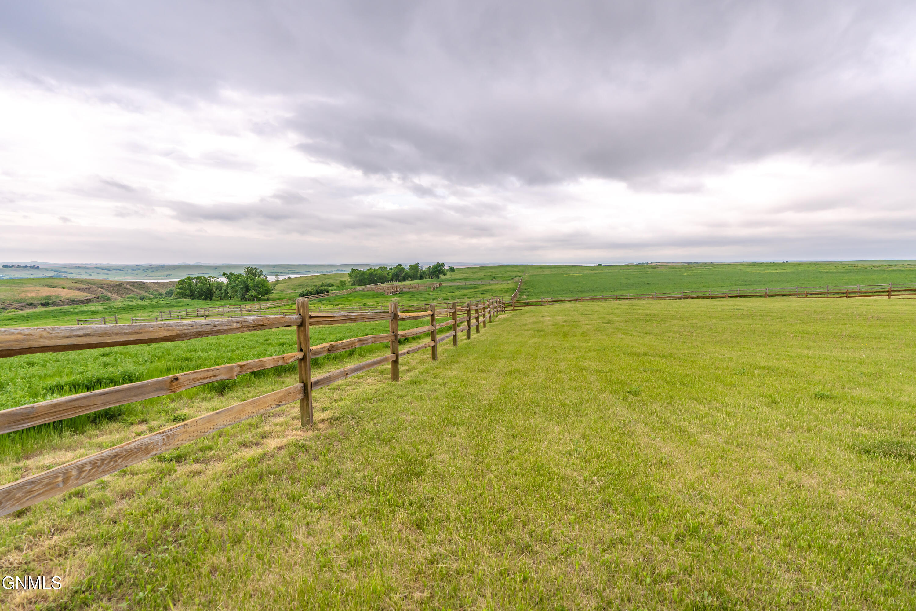 main property photo 112