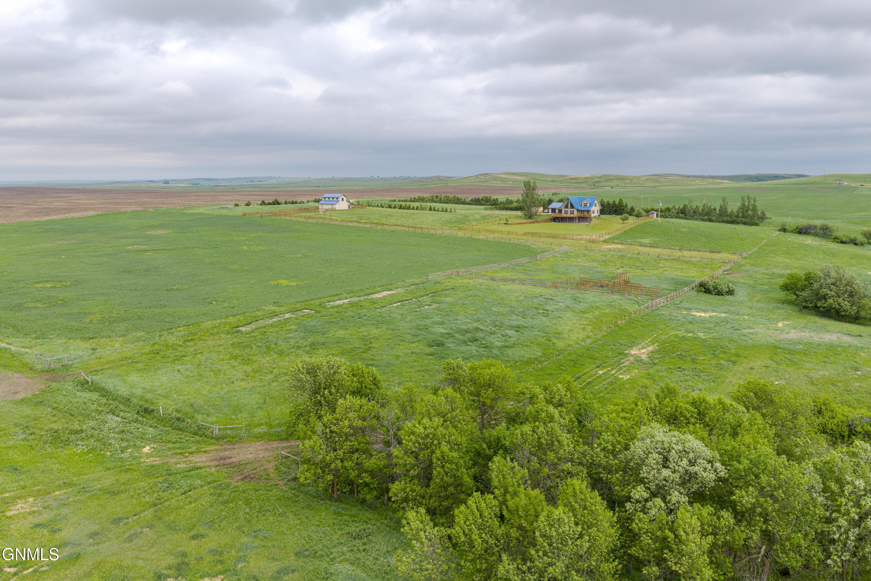 main property photo 128