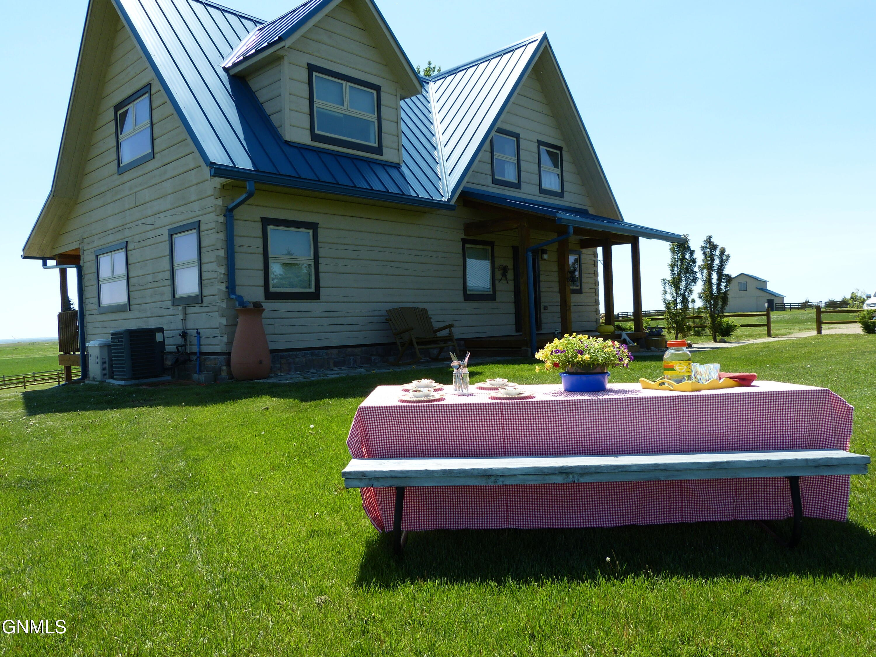 main property photo 133