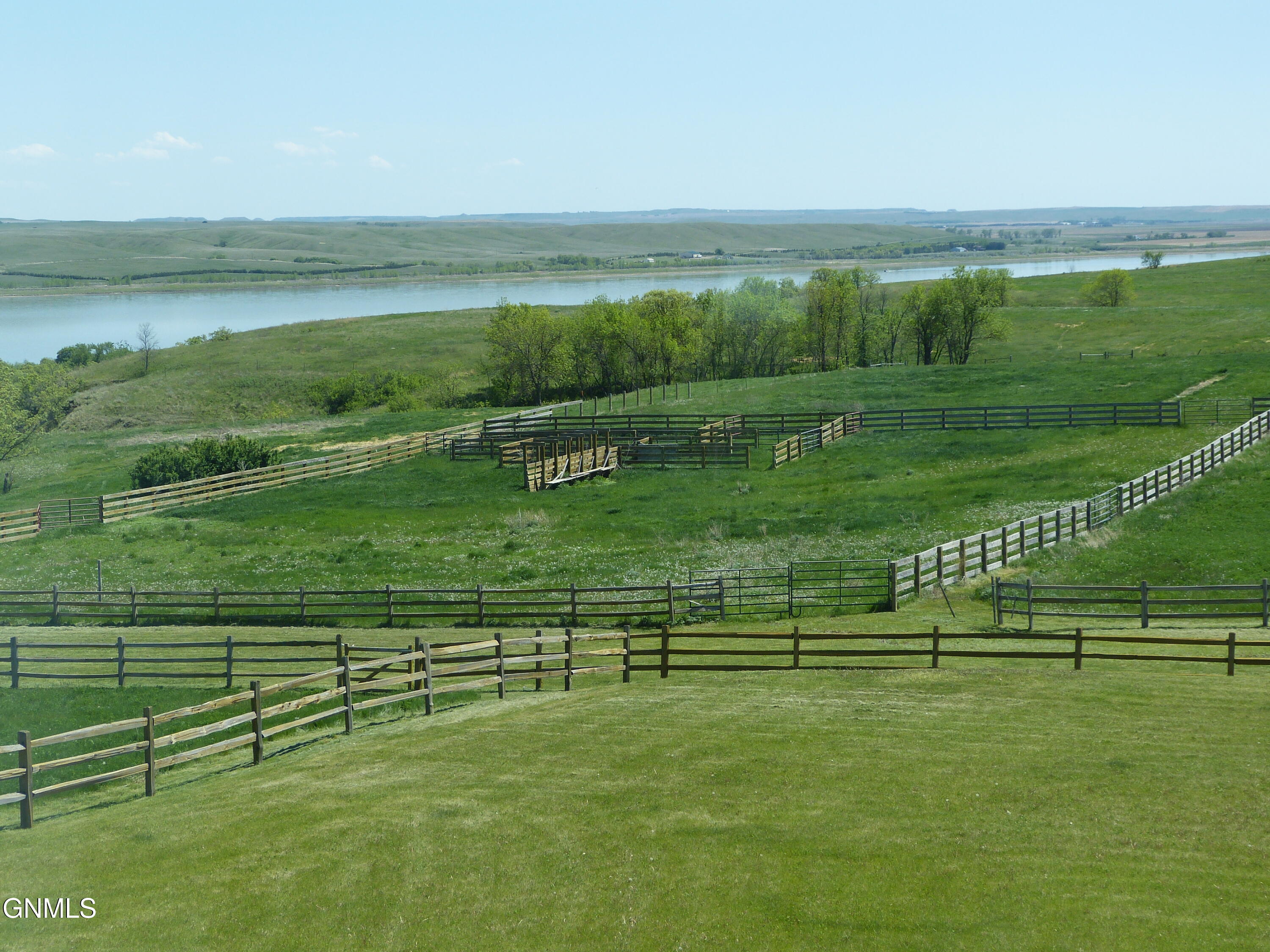 main property photo 136