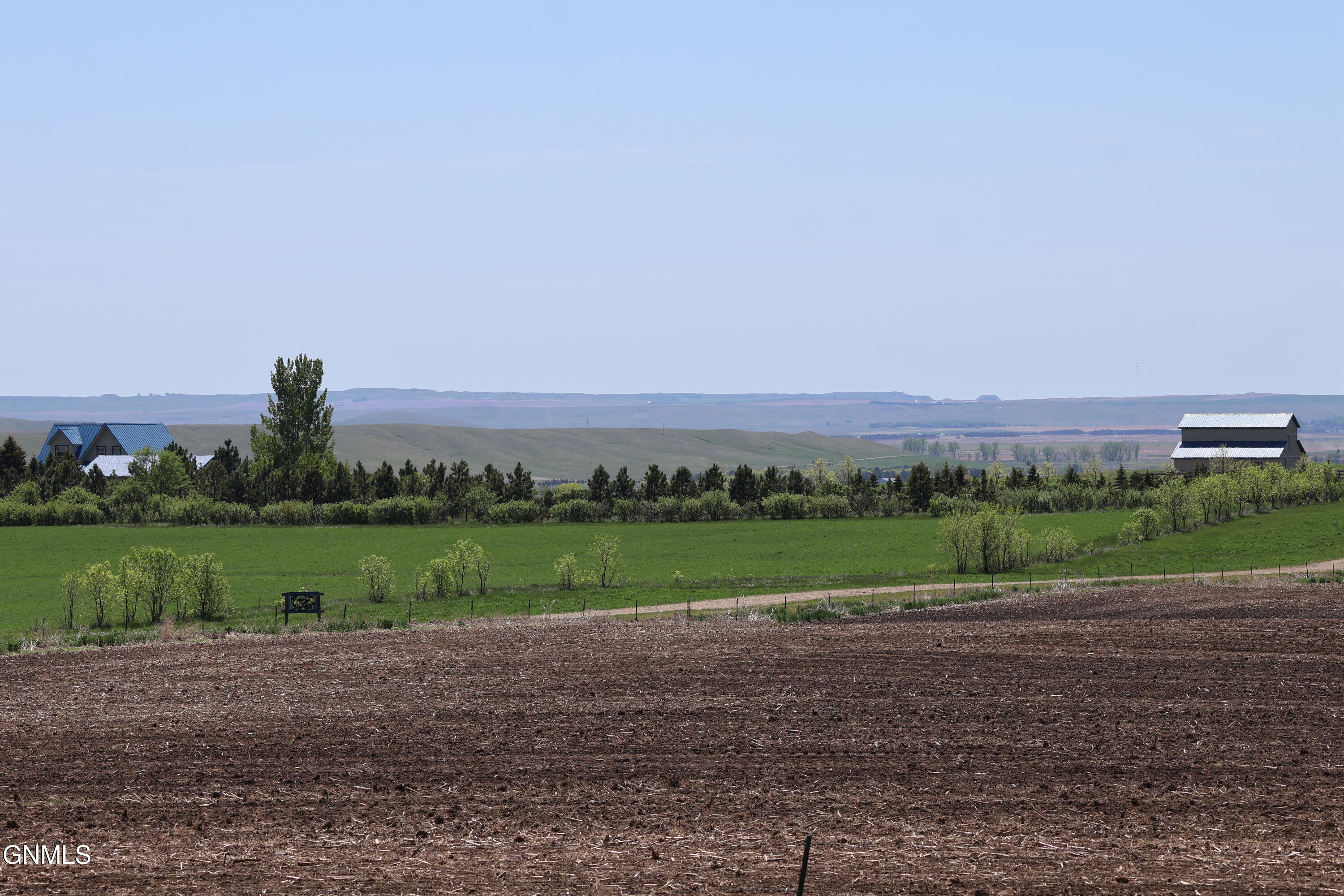 main property photo 137